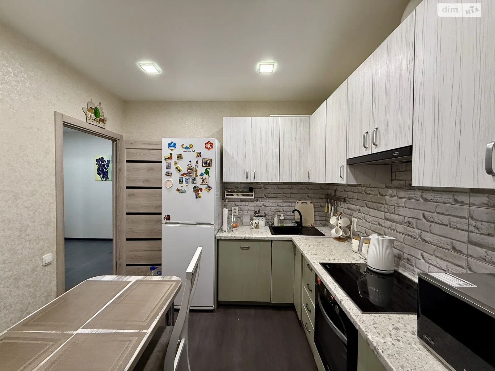 Продается 1-комнатная квартира 49.7 кв. м в Виннице, ул. Вячеслава Черновола - фото 1