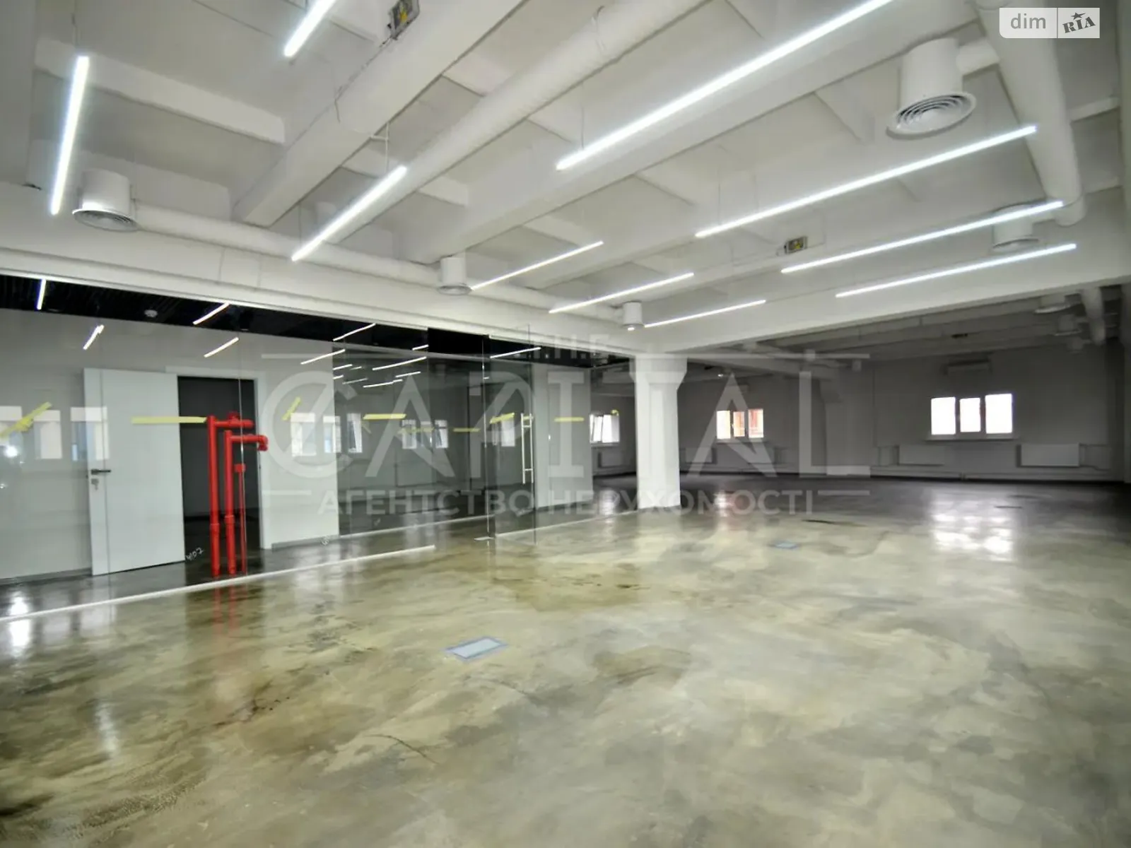 Здається в оренду офіс 307 кв. м в бізнес-центрі, цена: 4500 $ - фото 1