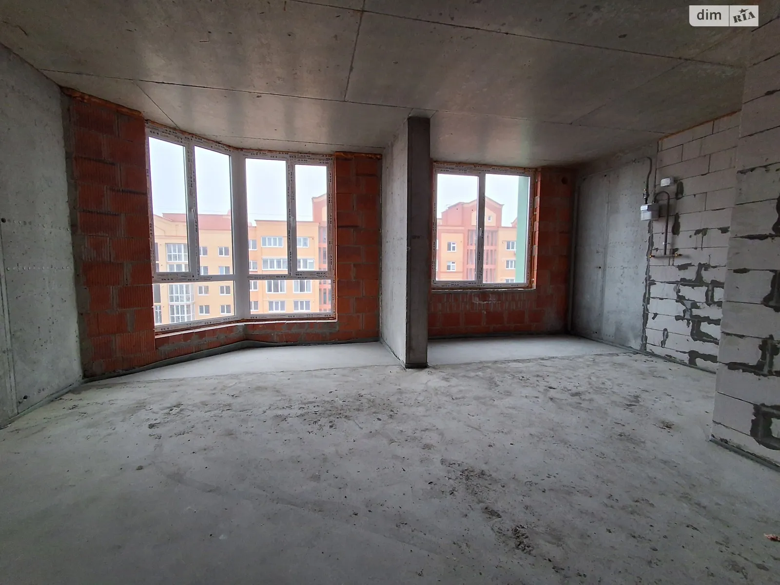 бул. Кулиша Пантелеймона Молодежный Тернополь - фото 1