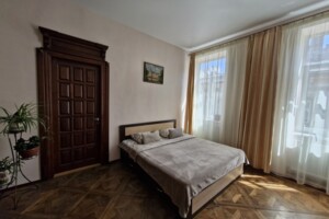 Долгосрочная аренда квартиры, Львов, р‑н. Галицкий, Краковская улица, дом 30