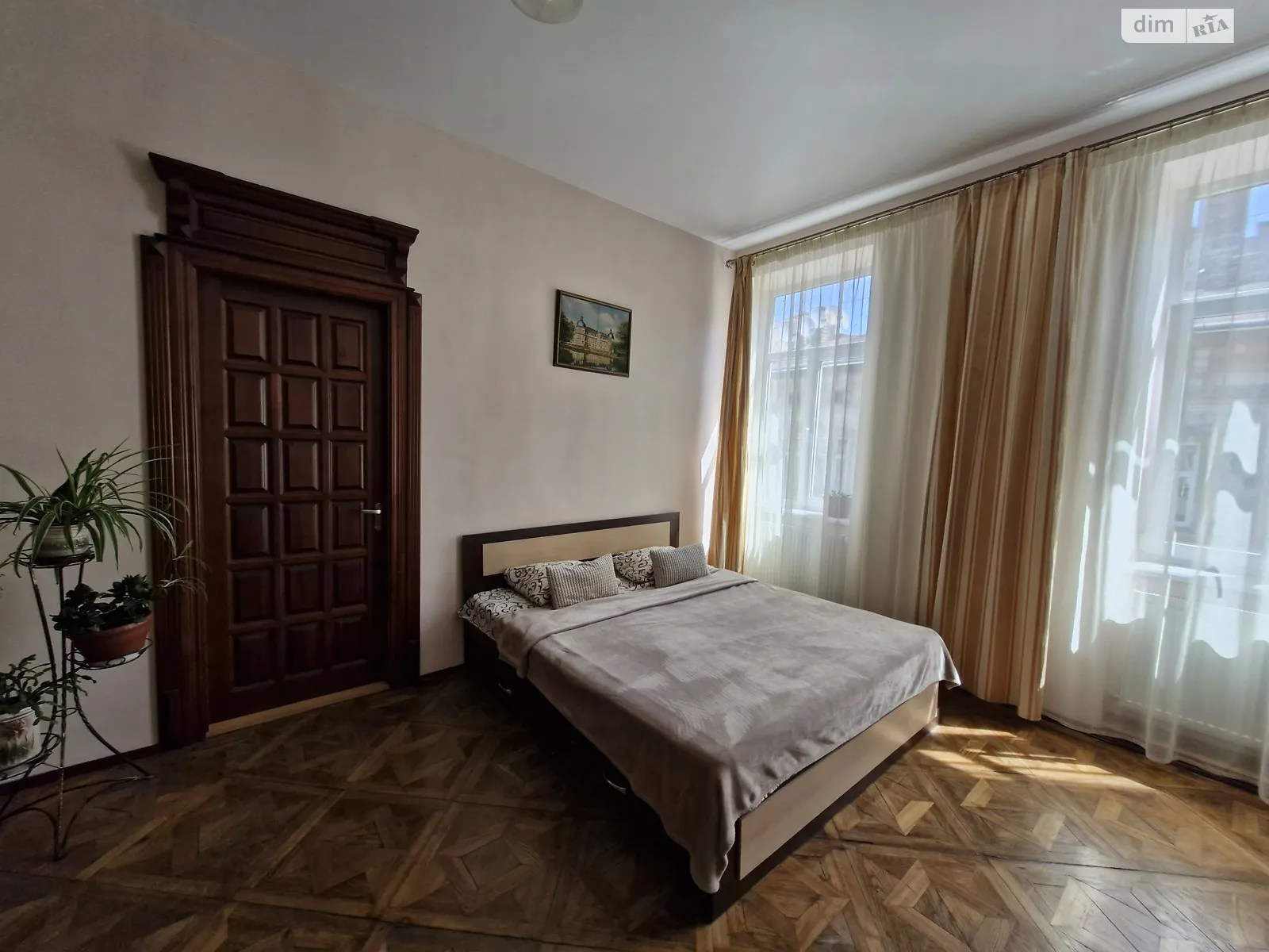 Сдается в аренду 2-комнатная квартира 65 кв. м в Львове, ул. Краковская, 30 - фото 1