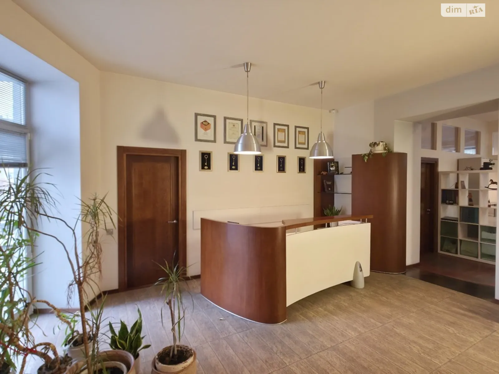 Продается 3-комнатная квартира 162.1 кв. м в Киеве, ул. Саксаганского, 58 - фото 1