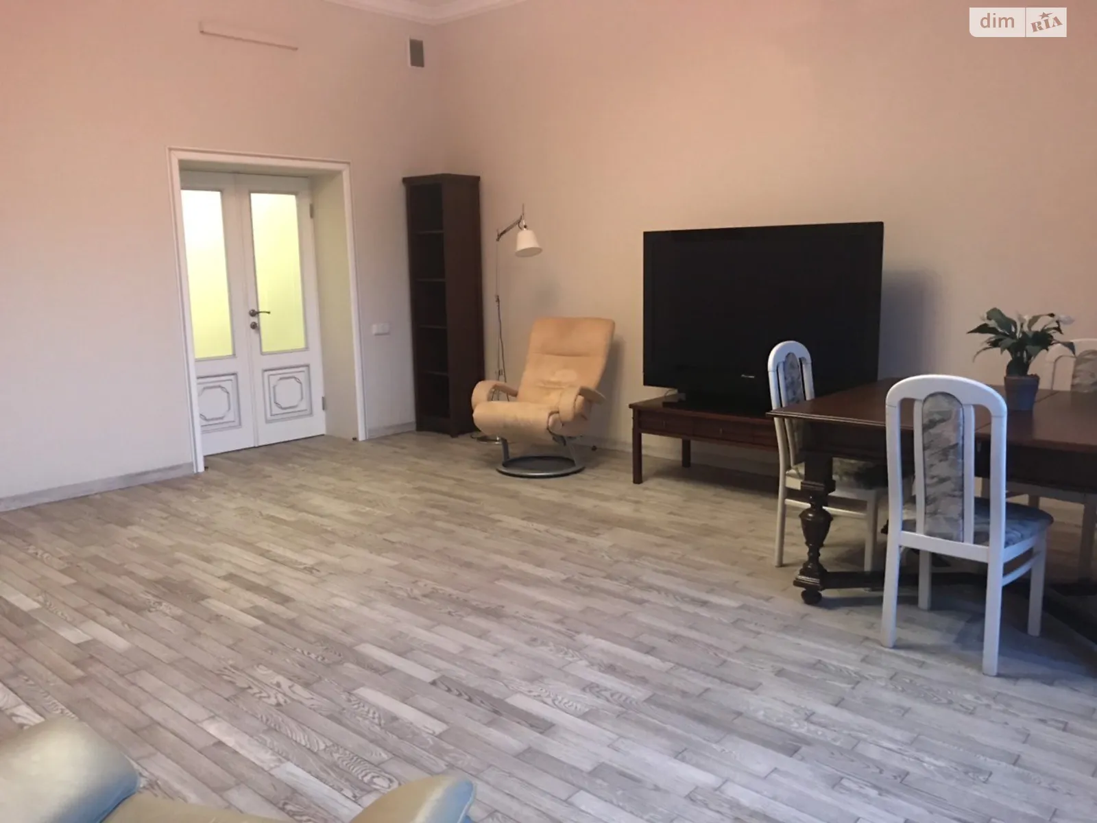 Сдается в аренду 3-комнатная квартира 58 кв. м в Львове, ул. Вячеслава Липинского, 6 - фото 1