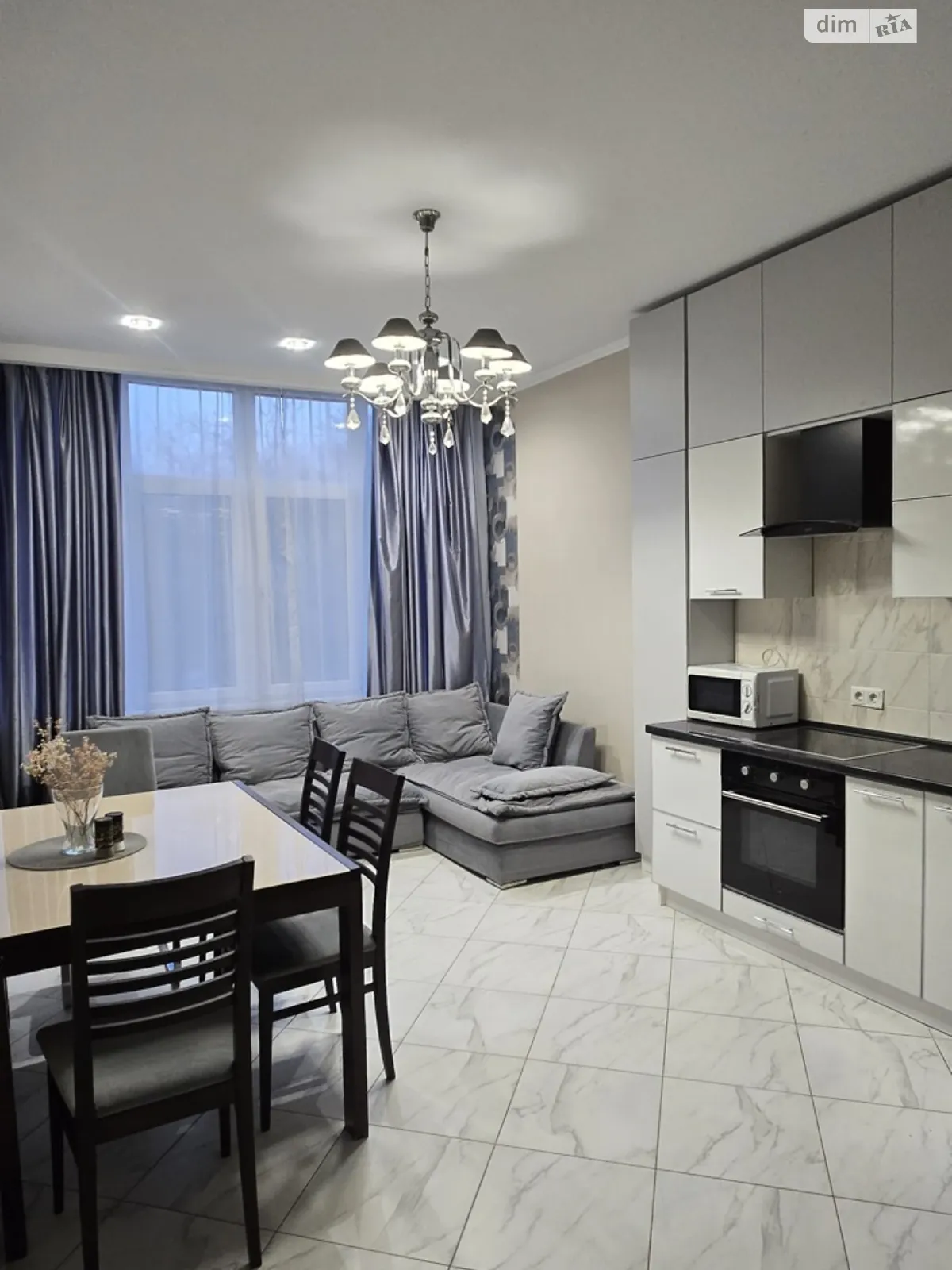 Сдается в аренду 1-комнатная квартира 60 кв. м в Одессе, цена: 15000 грн - фото 1