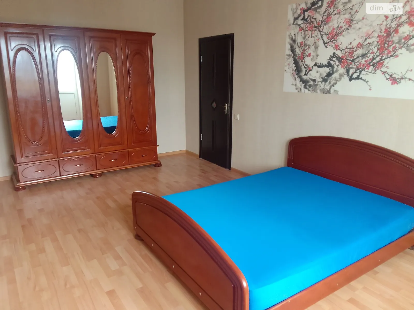 Сдается в аренду 2-комнатная квартира 61.6 кв. м в Ровно, ул. Буковинская, 3 - фото 1