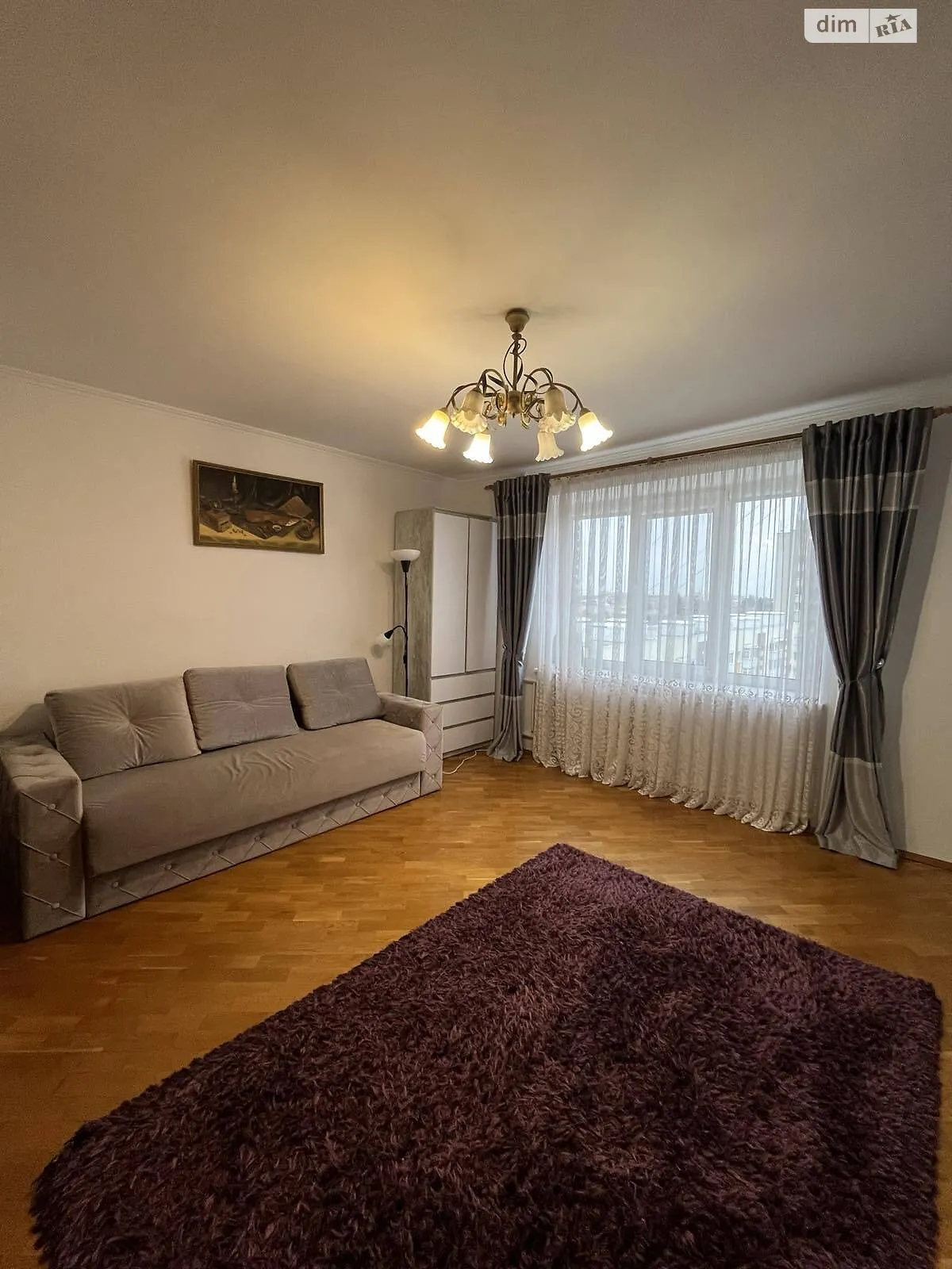 2-комнатная квартира 55 кв. м в Луцке, ул. Света, 3 - фото 1