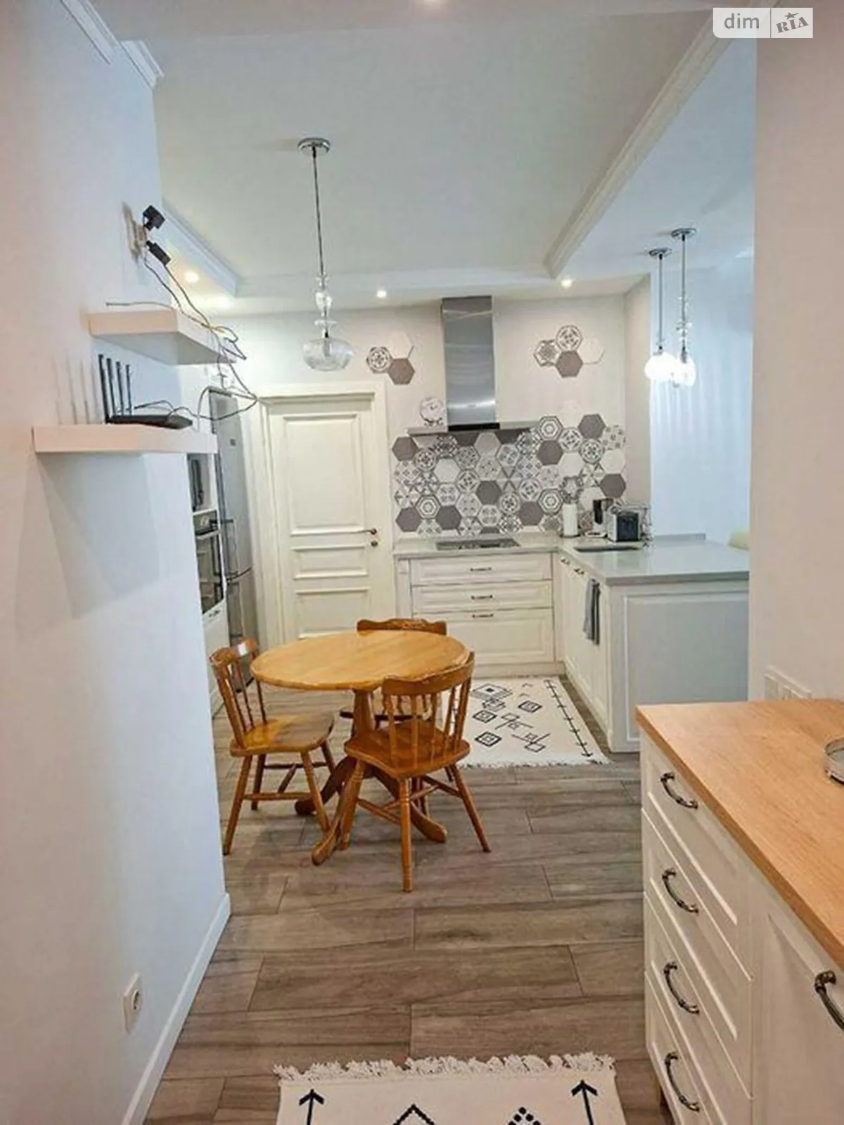 Продается 2-комнатная квартира 76.6 кв. м в Киеве, ул. Драгоманова, 2 - фото 1