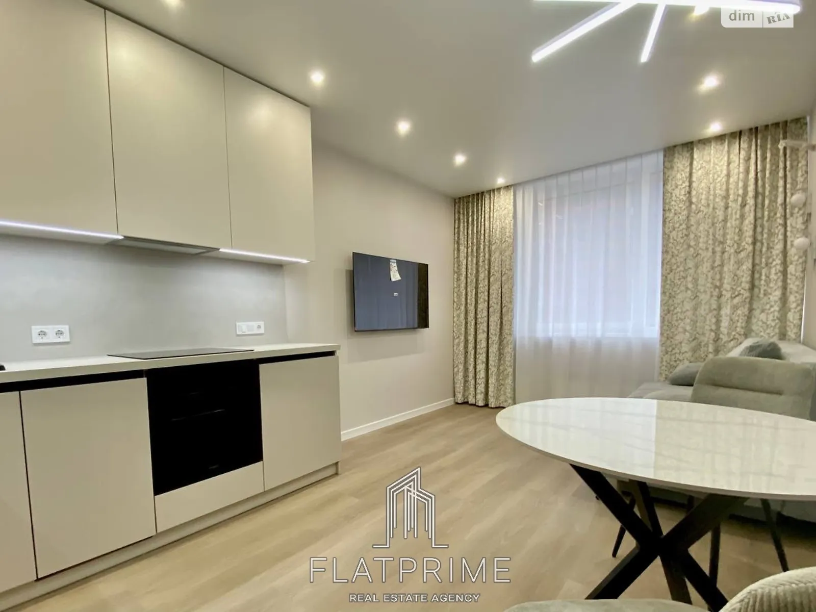 ул. Всеволода Змиенко, 34/21 Подольский Киев ЖК Варшавский 3 - фото 1