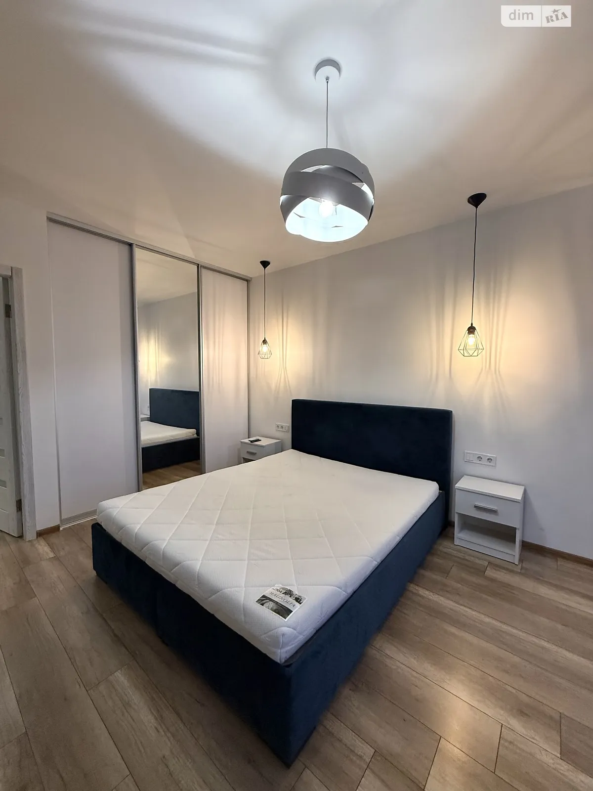 Сдается в аренду 1-комнатная квартира 45 кв. м в Львове, ул. Владимира Янева, 27 - фото 1