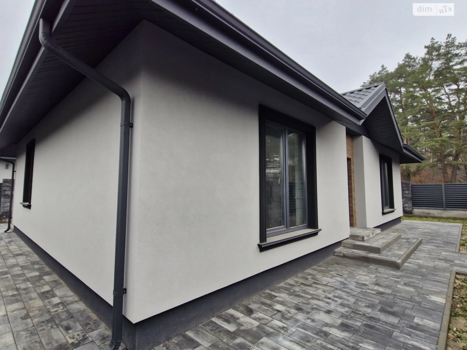 Продается одноэтажный дом 100 кв. м с баней/сауной, цена: 97000 $ - фото 1