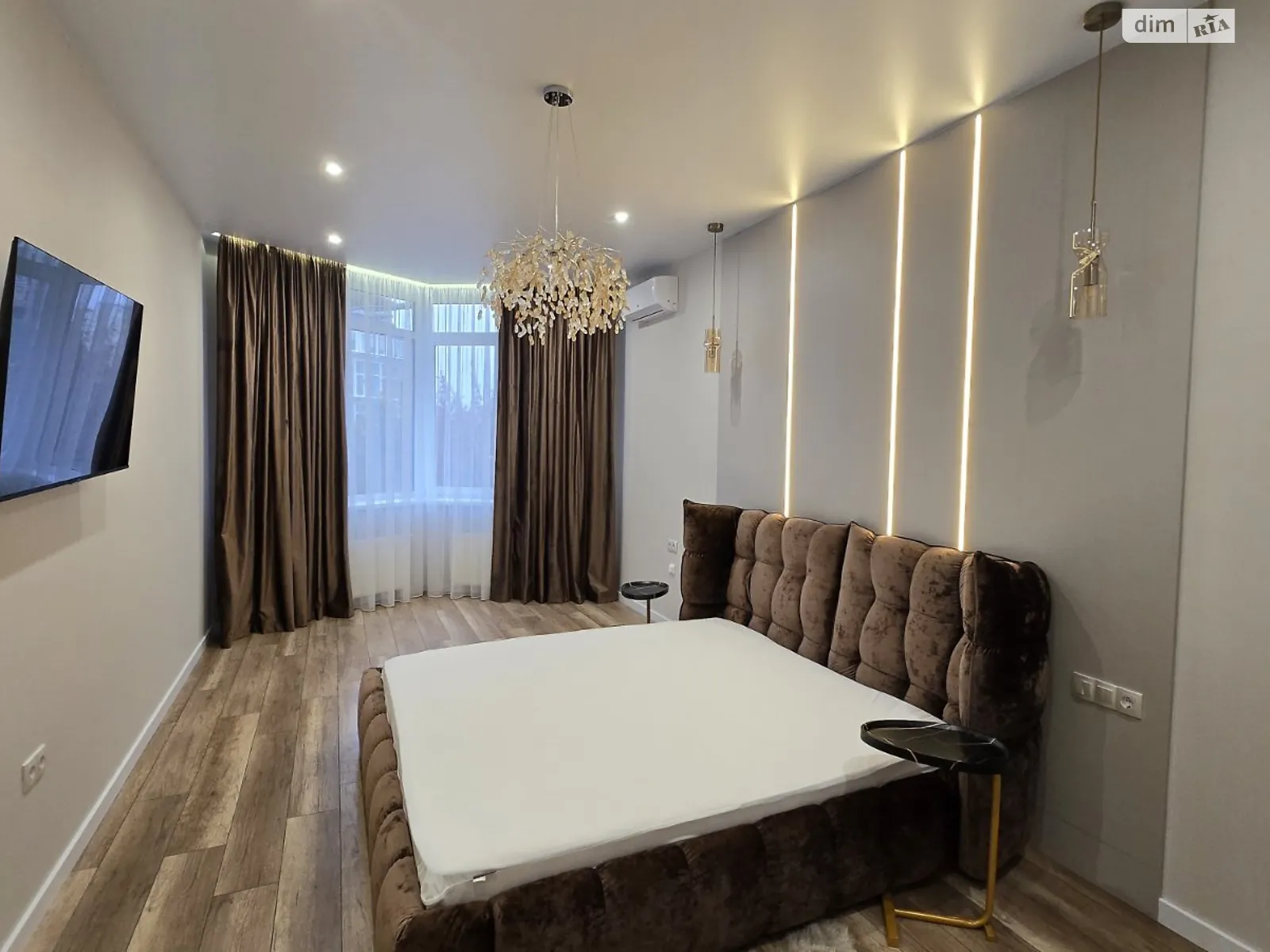 Здається в оренду 2-кімнатна квартира 90 кв. м у Києві, вул. Вишгородська, 45/11 - фото 1