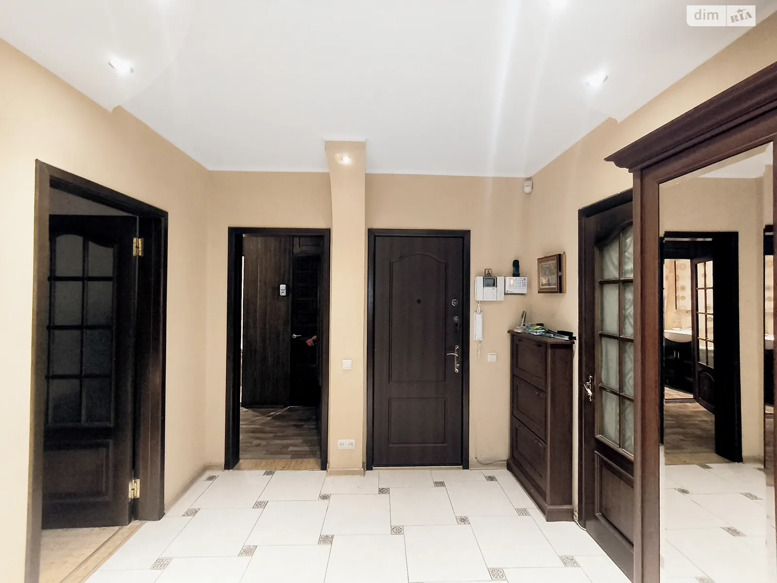 ул. Академика Барабашова, 40 522-ый микрорайон Харьков Салтовская - фото 1