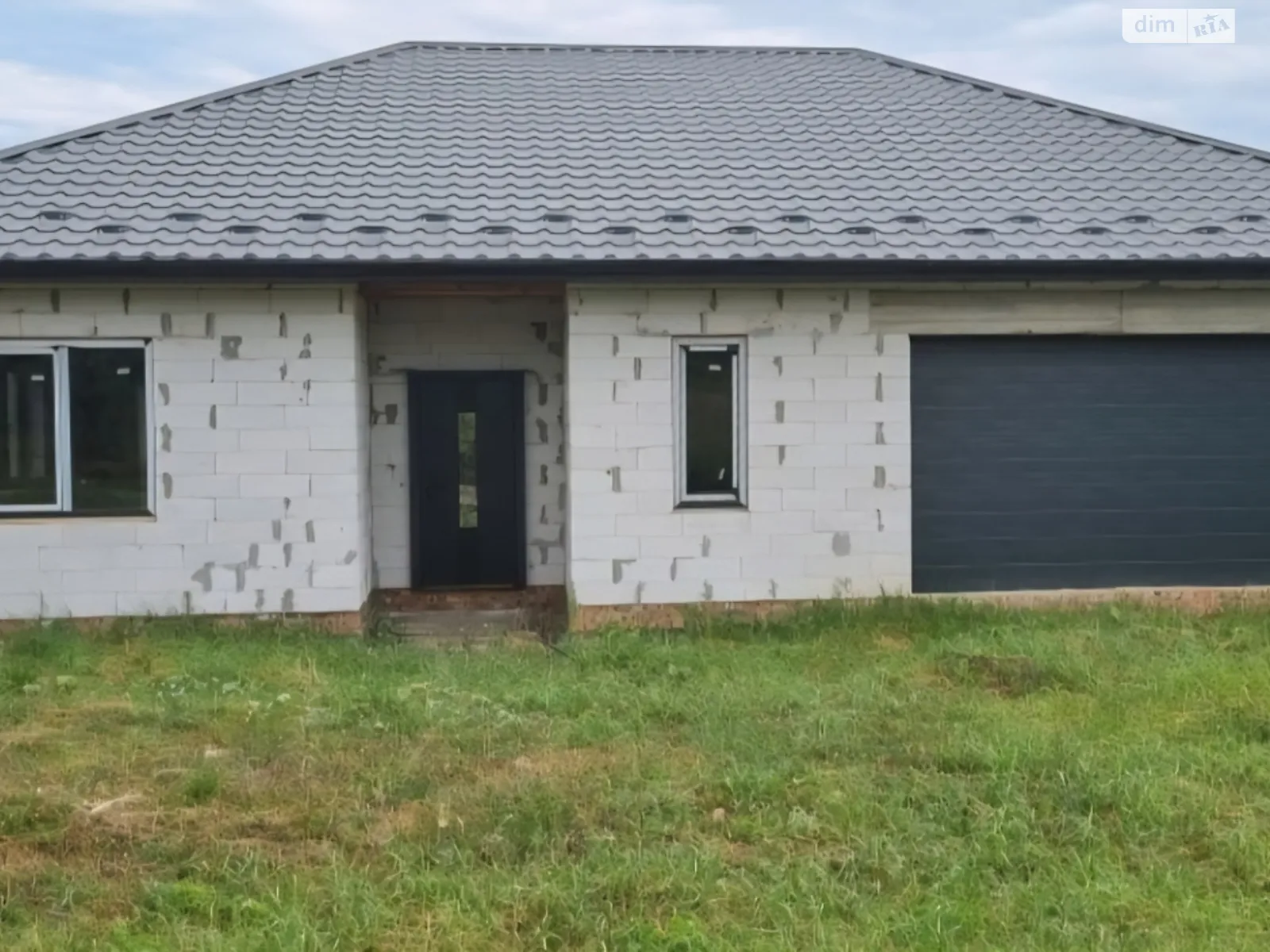 Продается одноэтажный дом 160 кв. м с мансардой, цена: 85000 $ - фото 1