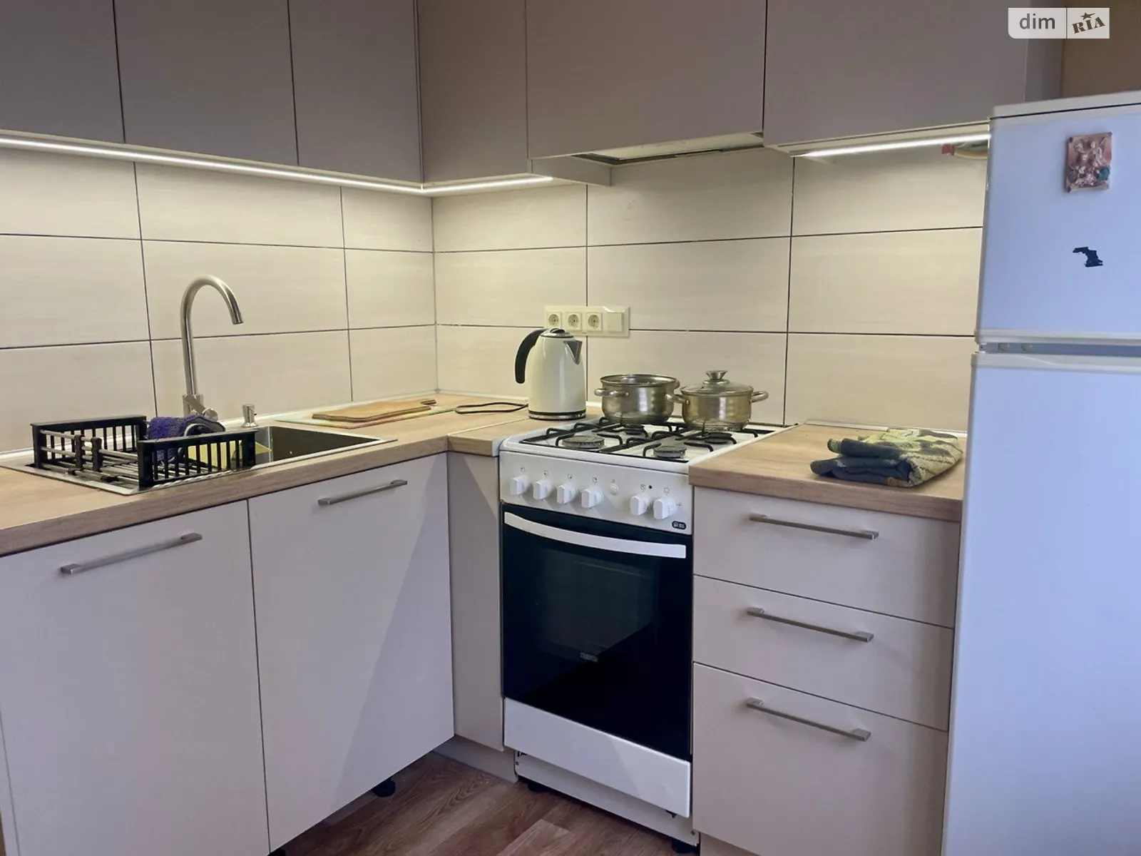 Сдается в аренду 2-комнатная квартира 42.98 кв. м в Ивано-Франковске - фото 1