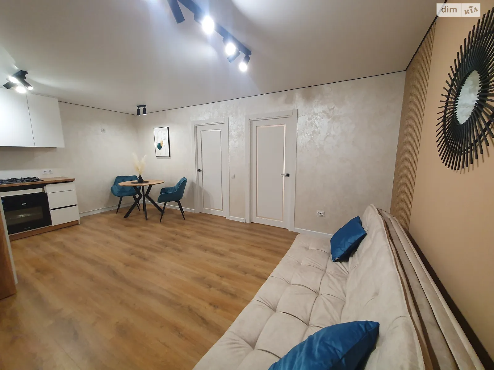 2-комнатная квартира 60 кв. м в Тернополе, ул. Смакулы, 8 - фото 1