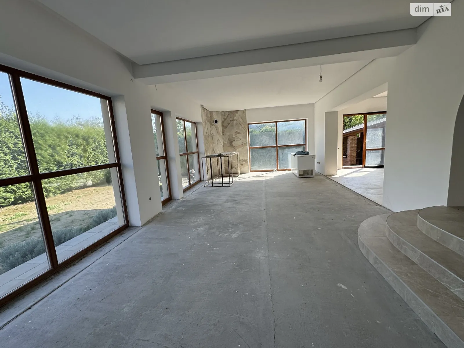 Продается дом на 2 этажа 295 кв. м с мансардой, цена: 285000 $ - фото 1