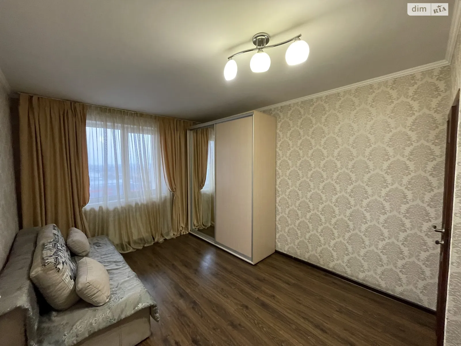 Сдается в аренду 1-комнатная квартира 40.6 кв. м в Софиевской Борщаговке, ул. Соборная, 126/16 - фото 1