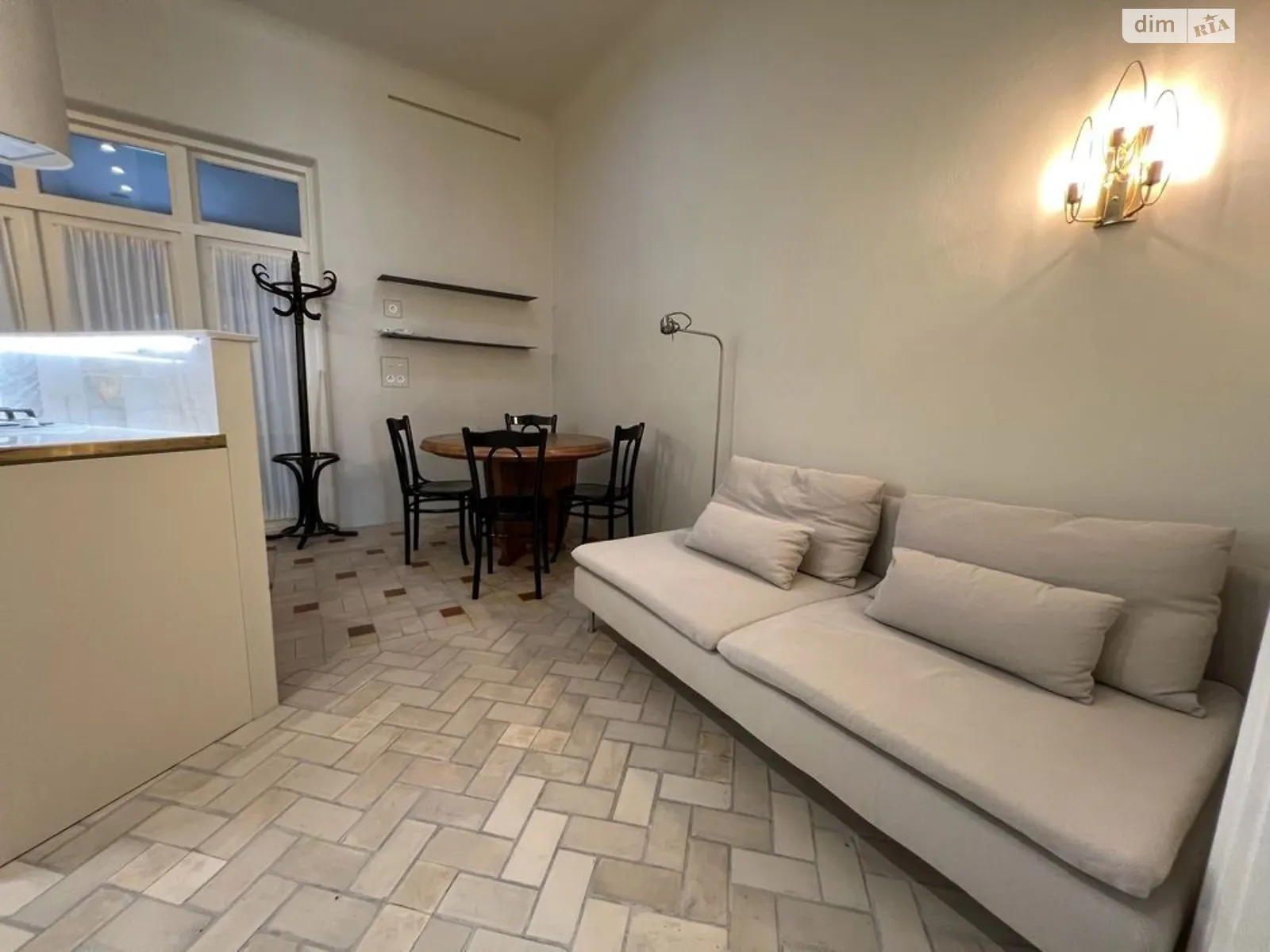 Сдается в аренду 1-комнатная квартира 43 кв. м в Львове, ул. Туган-Барановского, 3 - фото 1