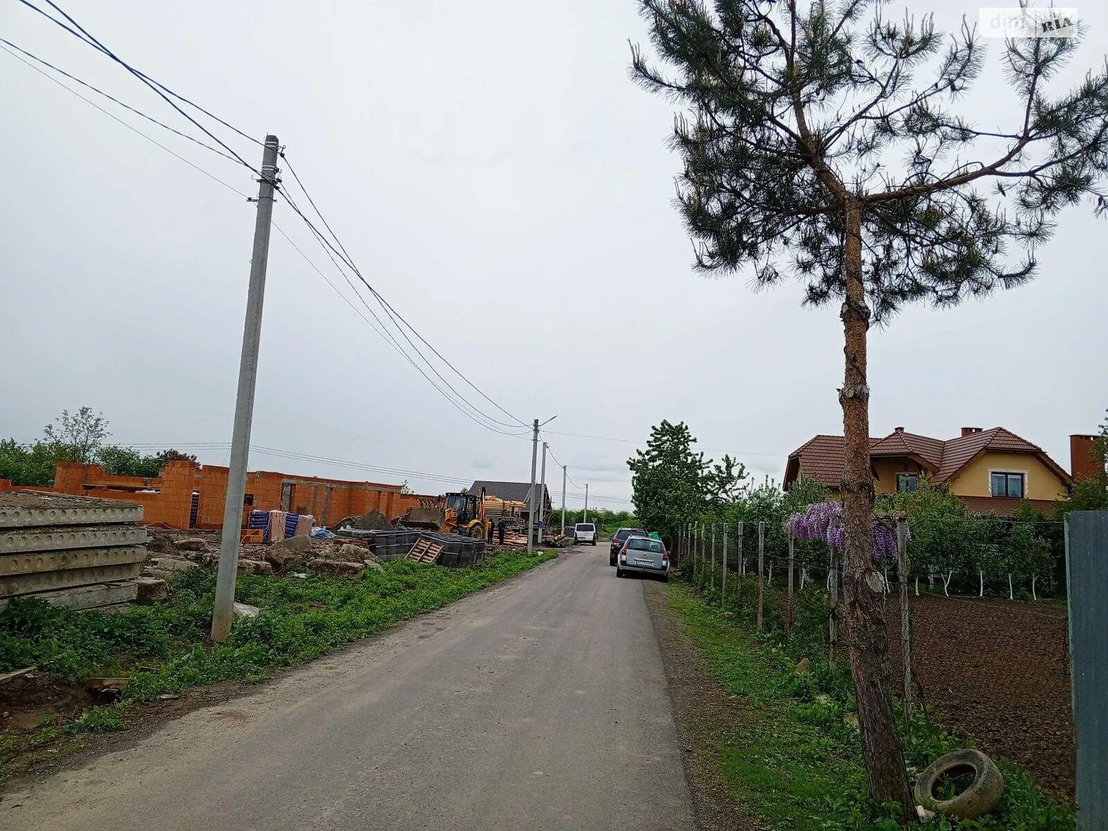 Продается дом на 2 этажа 110 кв. м с беседкой, цена: 45000 $ - фото 1