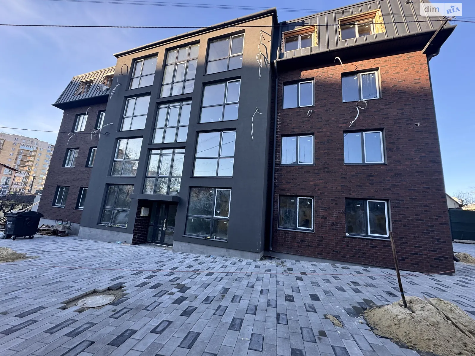 1-комнатная квартира 41 кв. м в Тернополе, ул. Белогорская - фото 1