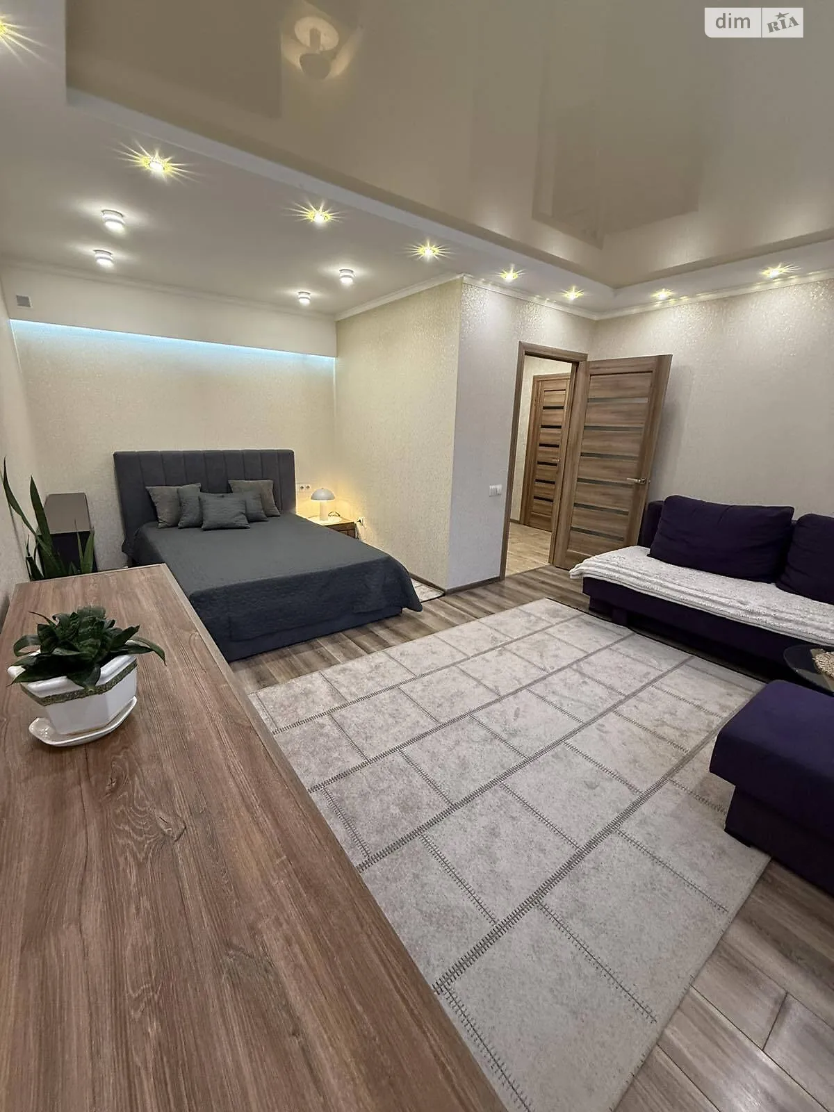 Сдается в аренду 1-комнатная квартира 40.6 кв. м в Виннице, ул. Замостянская, 18Ж - фото 1