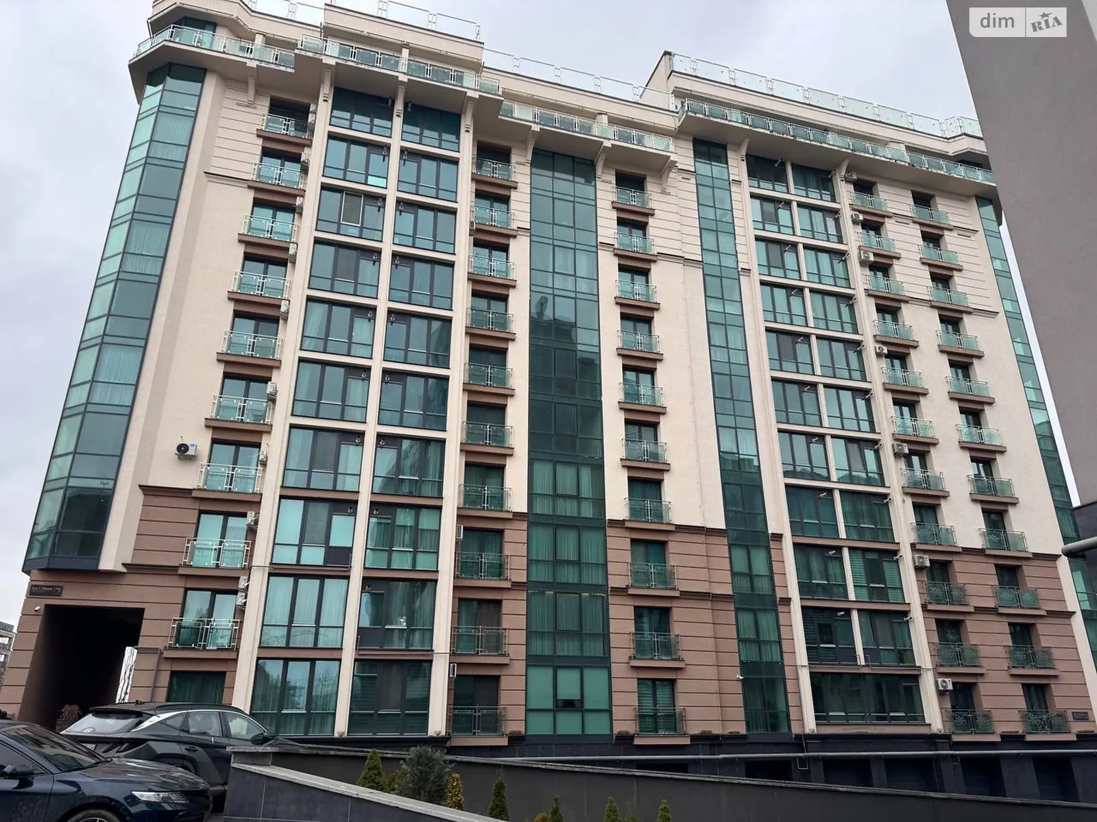 Продается 3-комнатная квартира 94.1 кв. м в Ивано-Франковске, ул. Гетьмана Ивана Мазепы, 148/2 - фото 1