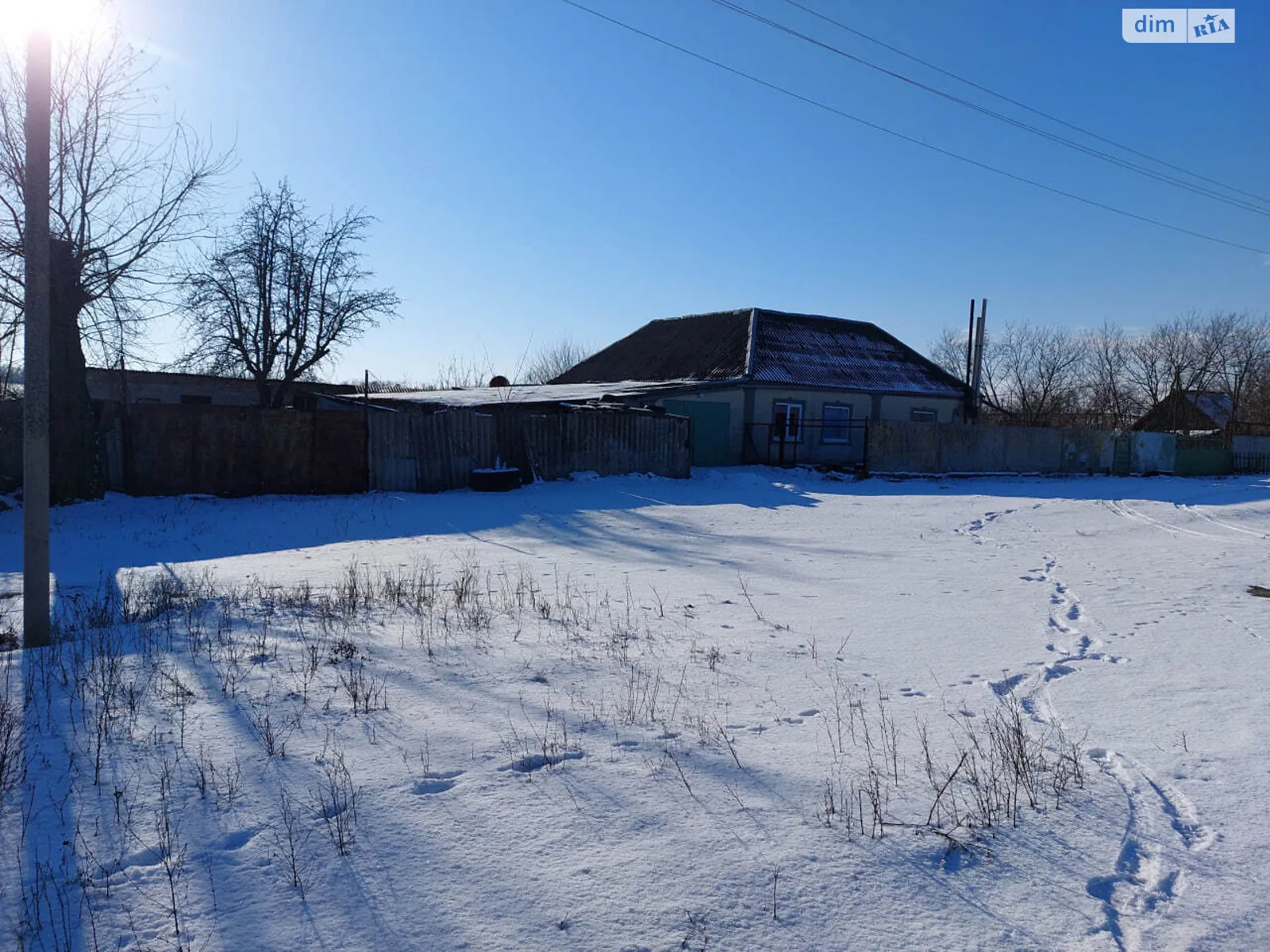 Продается одноэтажный дом 100 кв. м с камином, цена: 15000 $ - фото 1