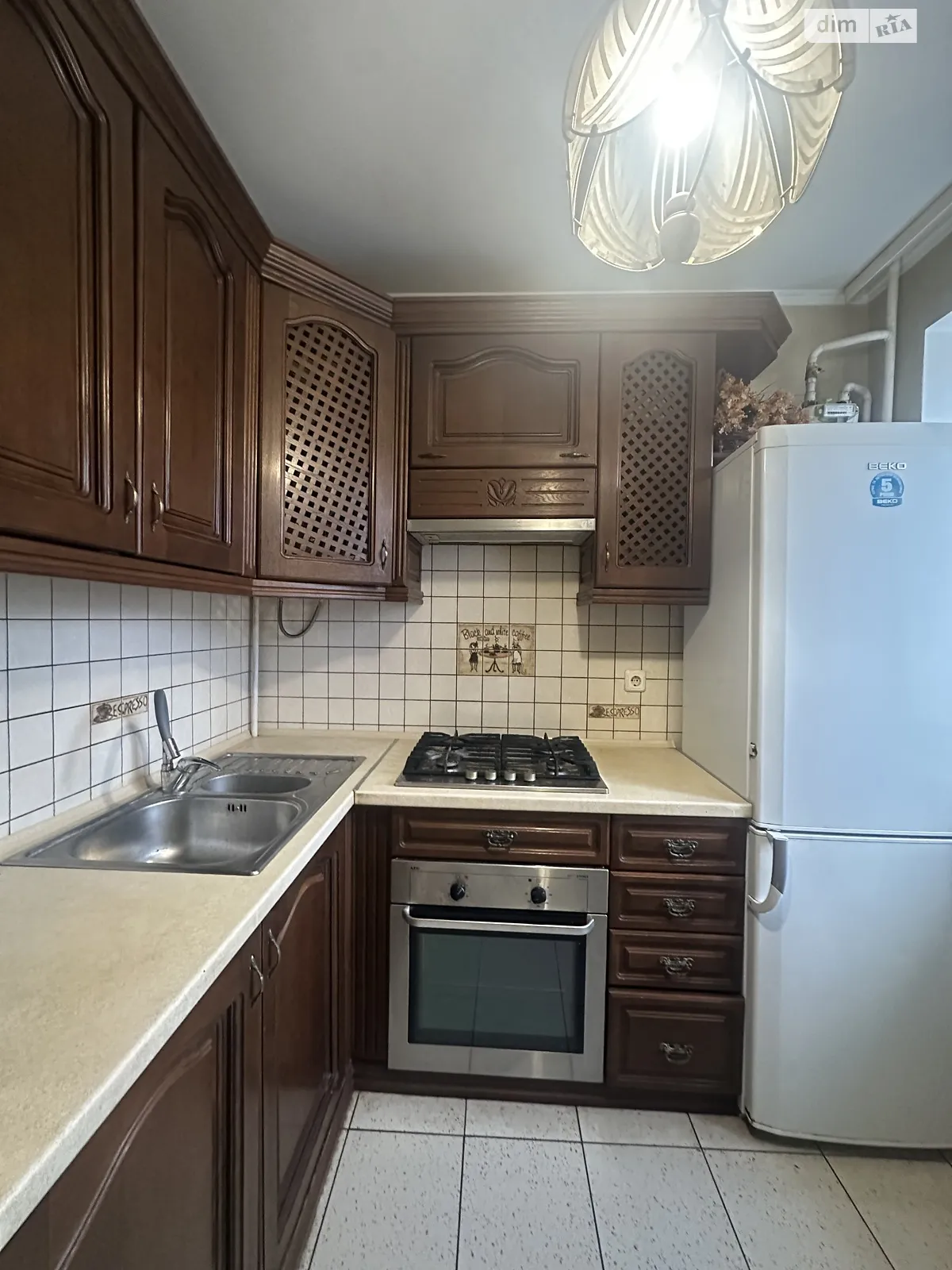 Сдается в аренду 2-комнатная квартира 45 кв. м в Ровно, ул. Соборная - фото 1