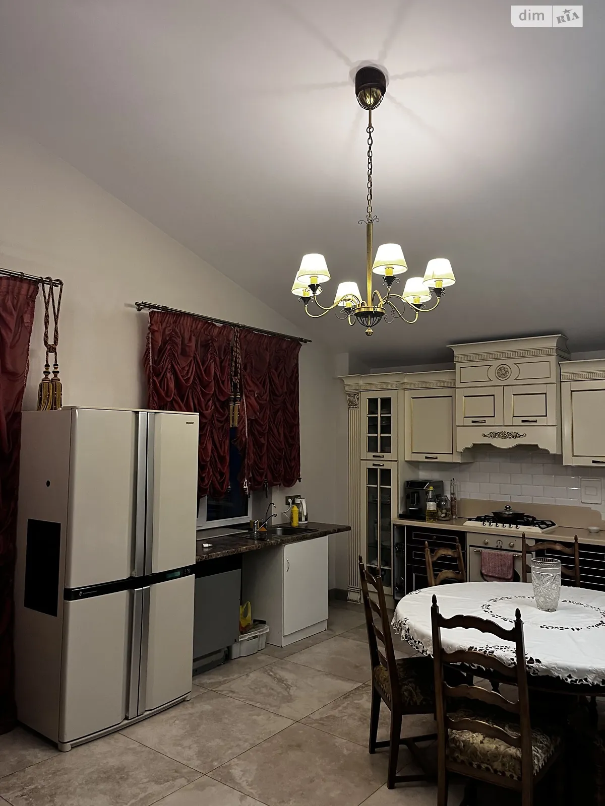 Продается одноэтажный дом 125 кв. м с участком, цена: 250000 $ - фото 1