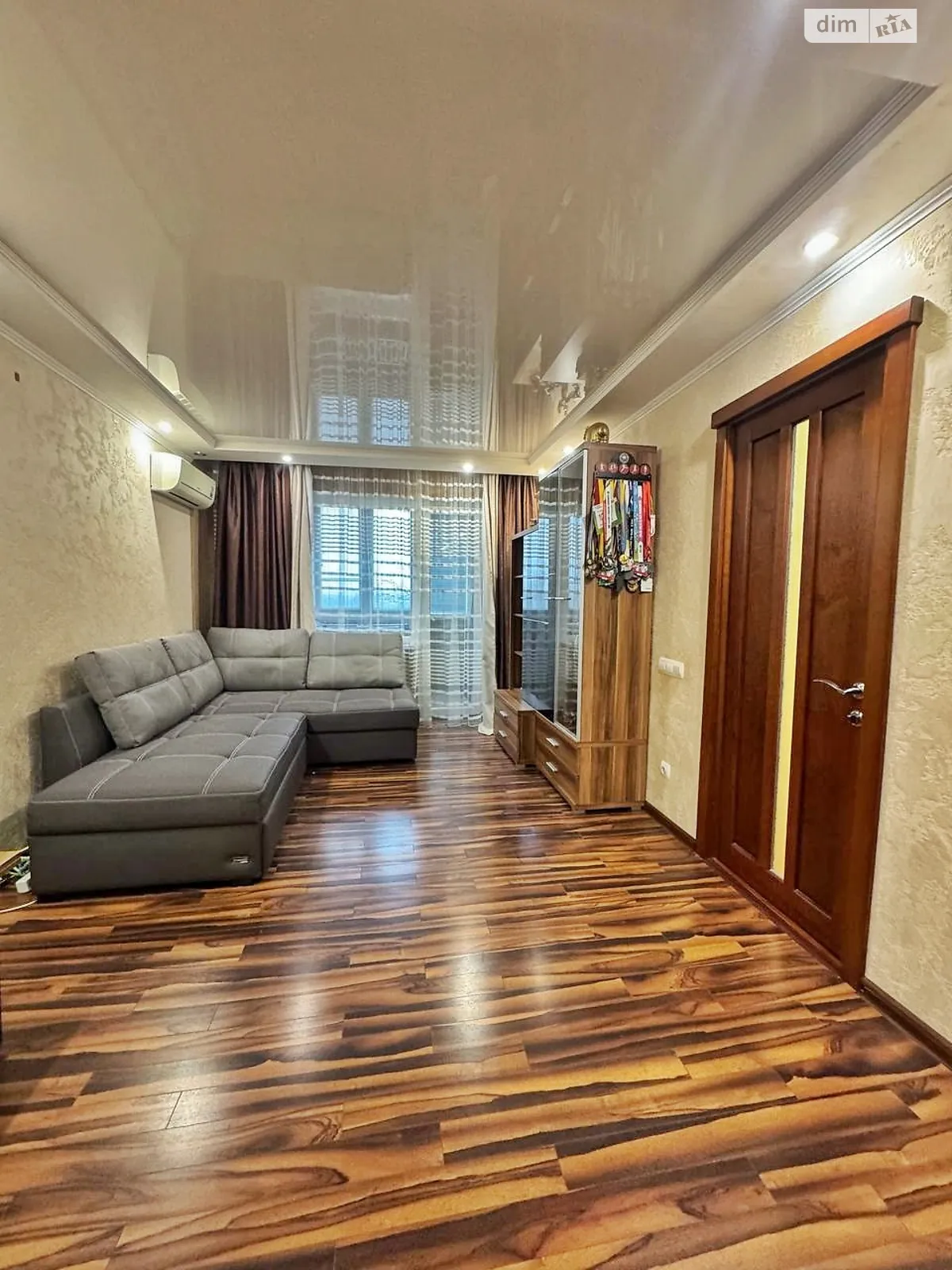 ул. 7-й Заречный микрорайон, 3 Покровский Кривой Рог - фото 1