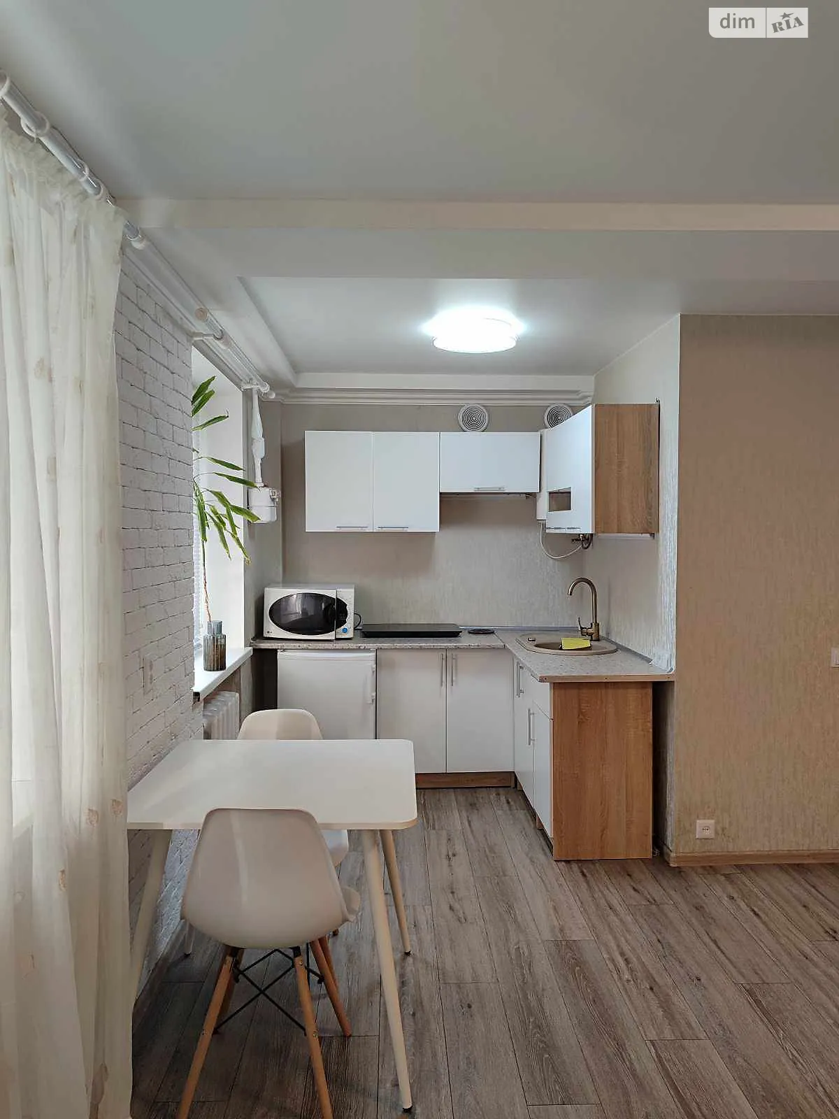 Сдается в аренду 1-комнатная квартира 30 кв. м в, цена: 7999 грн - фото 1