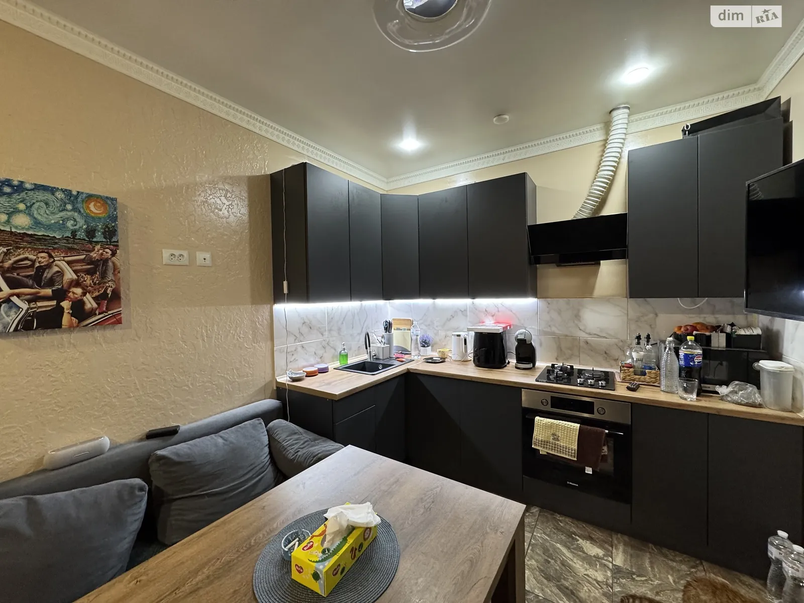 Продается 1-комнатная квартира 40 кв. м в Одессе, ул. Миколы Вороного, 9А - фото 1