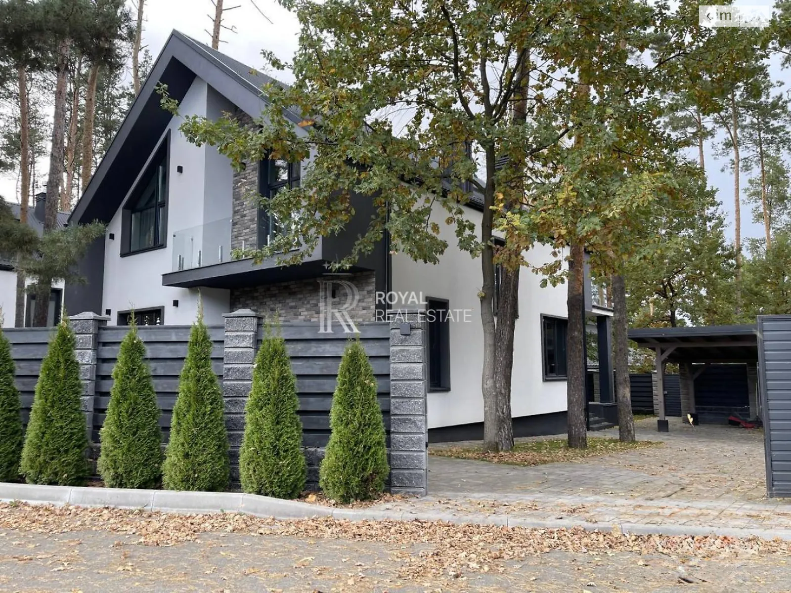 Продается дом на 2 этажа 160 кв. м с бассейном, цена: 485000 $ - фото 1