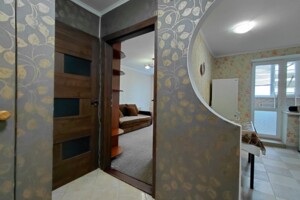 Продажа квартиры, Харьков, р‑н. Новобаварский, ст.м. Левада, Академика Богомольца улица, дом 21