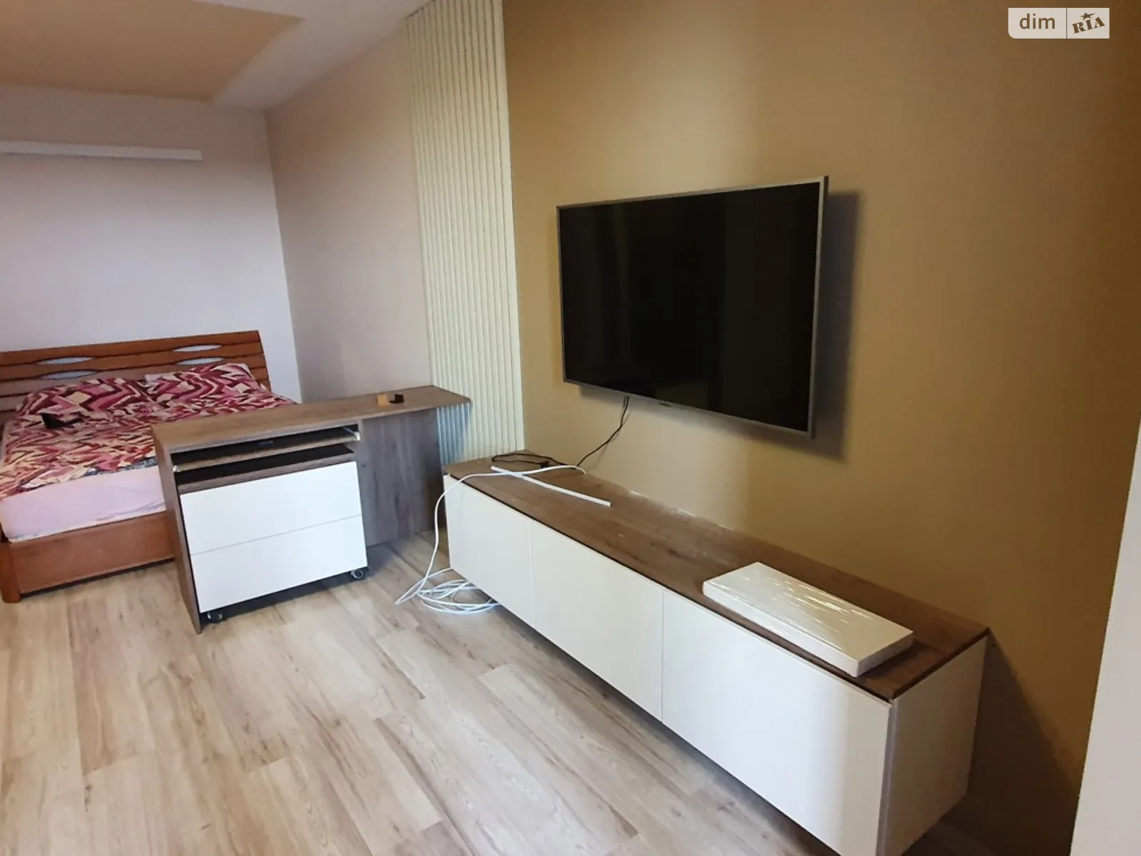 Продається 1-кімнатна квартира 49.2 кв. м у Білогородці, вул. Європейська, 1 - фото 1