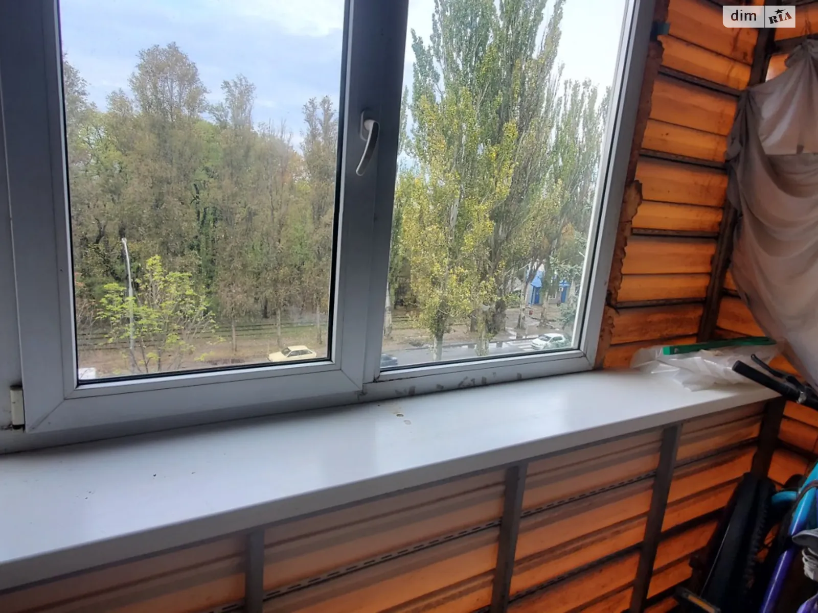 1-комнатная квартира 32 кв. м в Запорожье, ул. Магистральная, 76 - фото 1