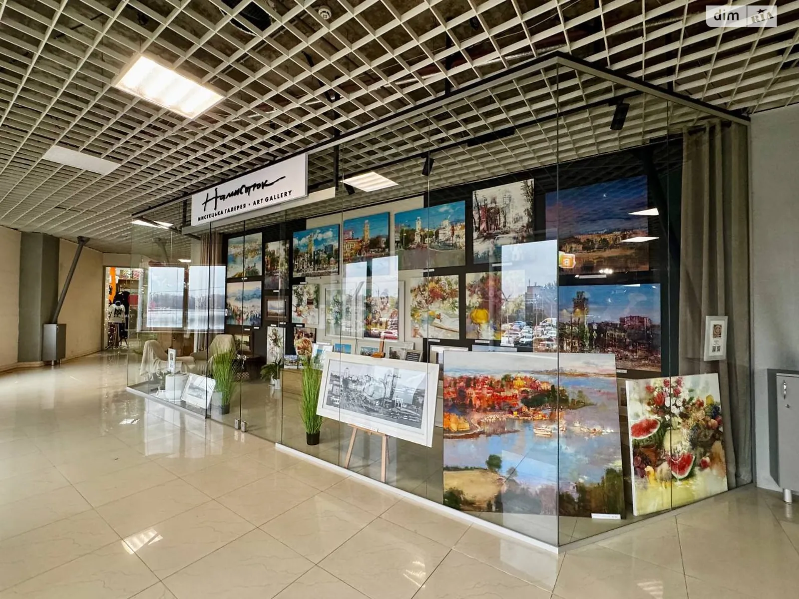 Продается помещения свободного назначения 17.7 кв. м в 4-этажном здании, цена: 35400 $ - фото 1