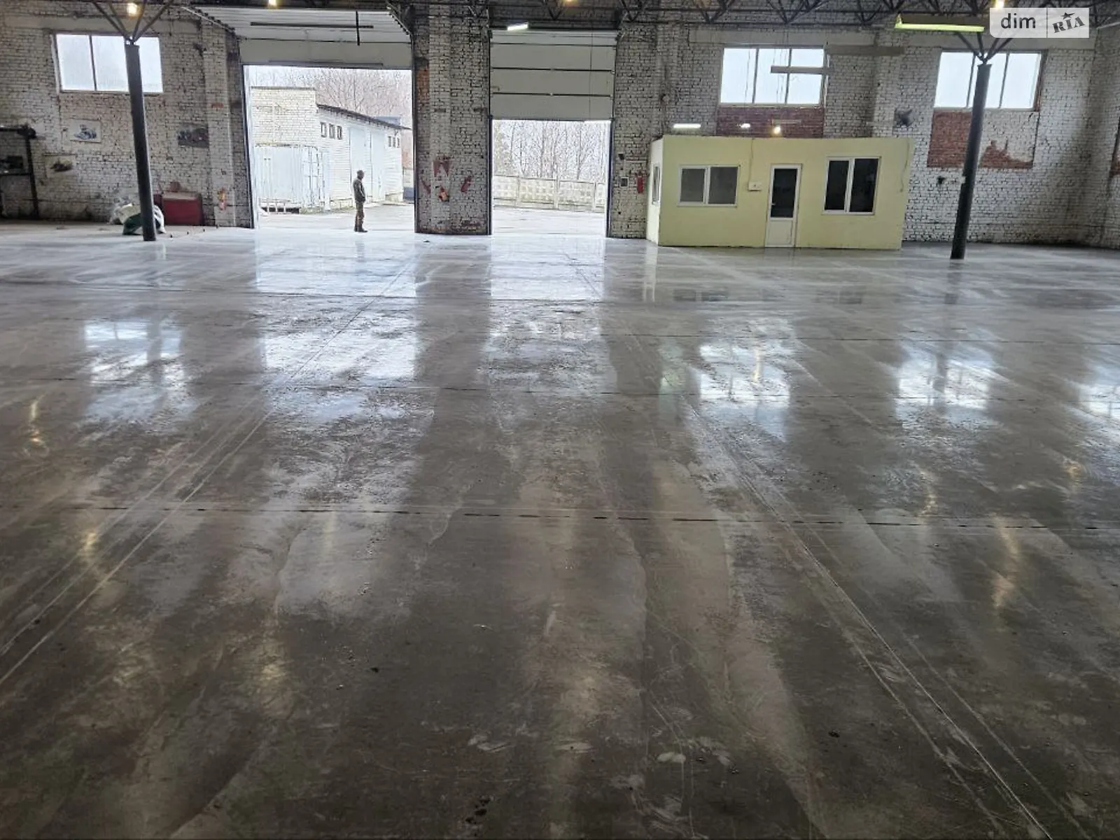 Сдается в аренду объект сферы услуг 900 кв. м в 1-этажном здании, цена: 166500 грн - фото 1