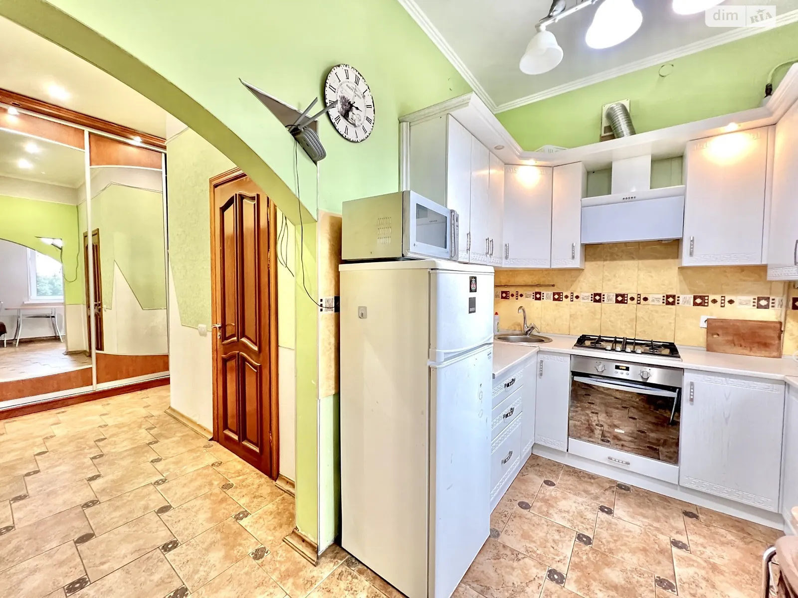 2-комнатная квартира 50 кв. м в Тернополе, просп. Бандеры Степана - фото 1