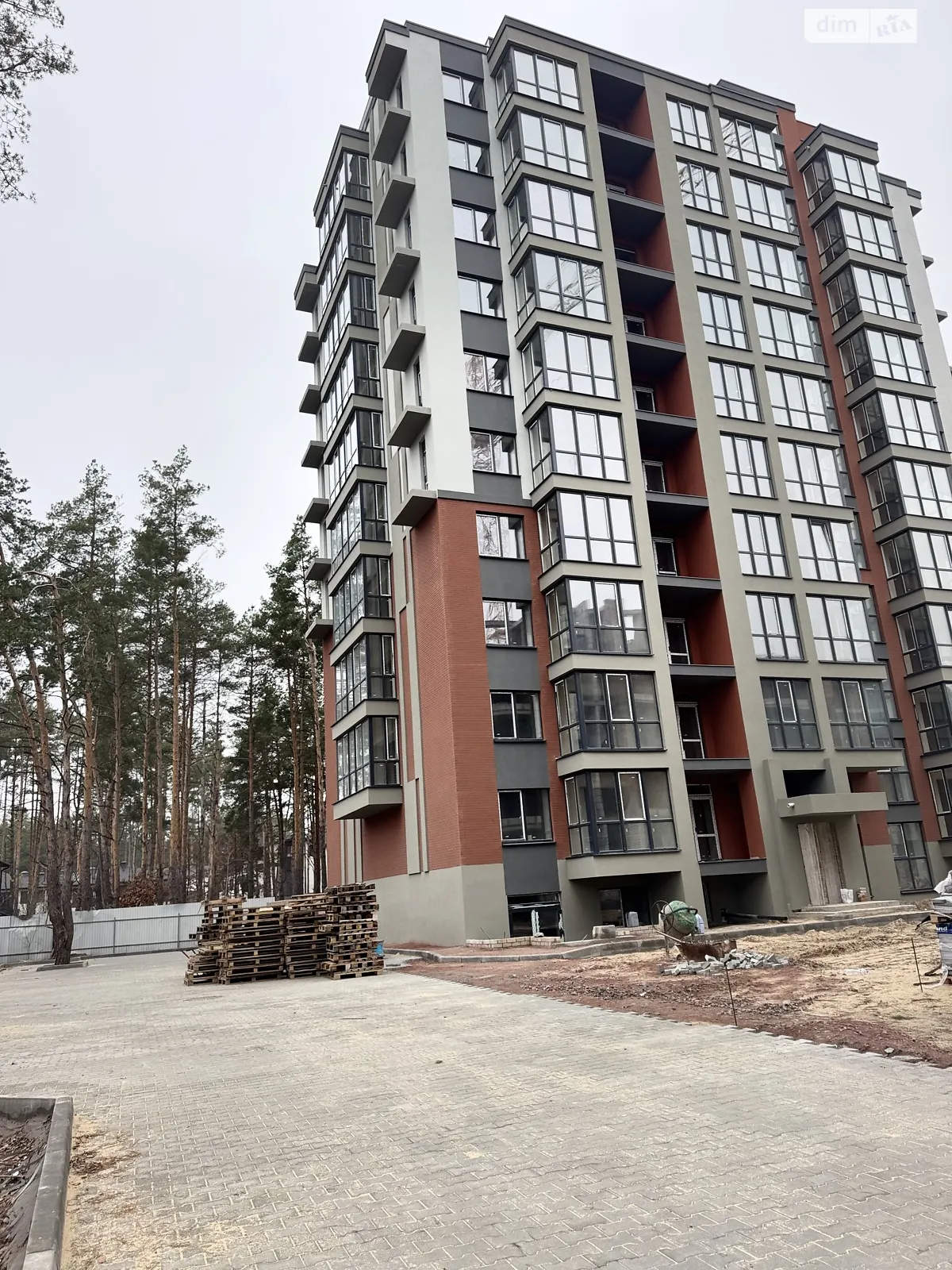 Продается 2-комнатная квартира 56.65 кв. м в Гостомеле, ул. Соборная, 1 - фото 1