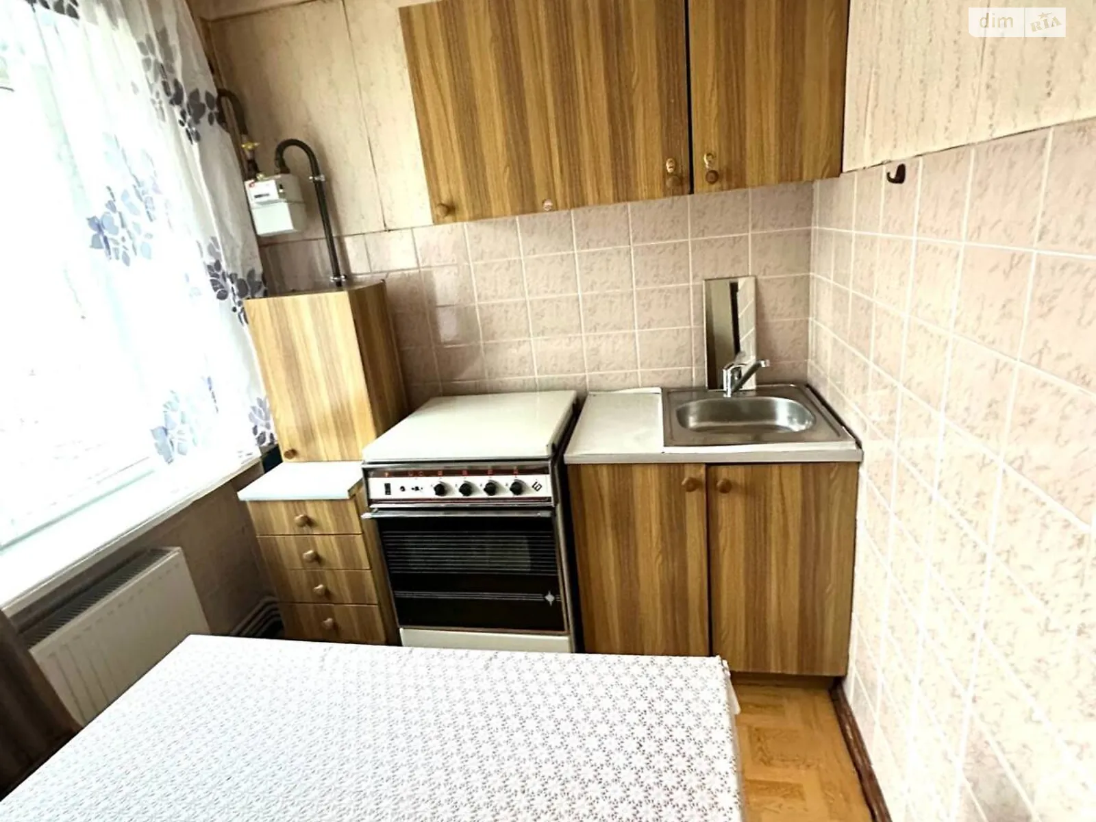 Продається 3-кімнатна квартира 60 кв. м у Івано-Франківську, вул. Української Перемоги(Академіка Сахарова) - фото 1