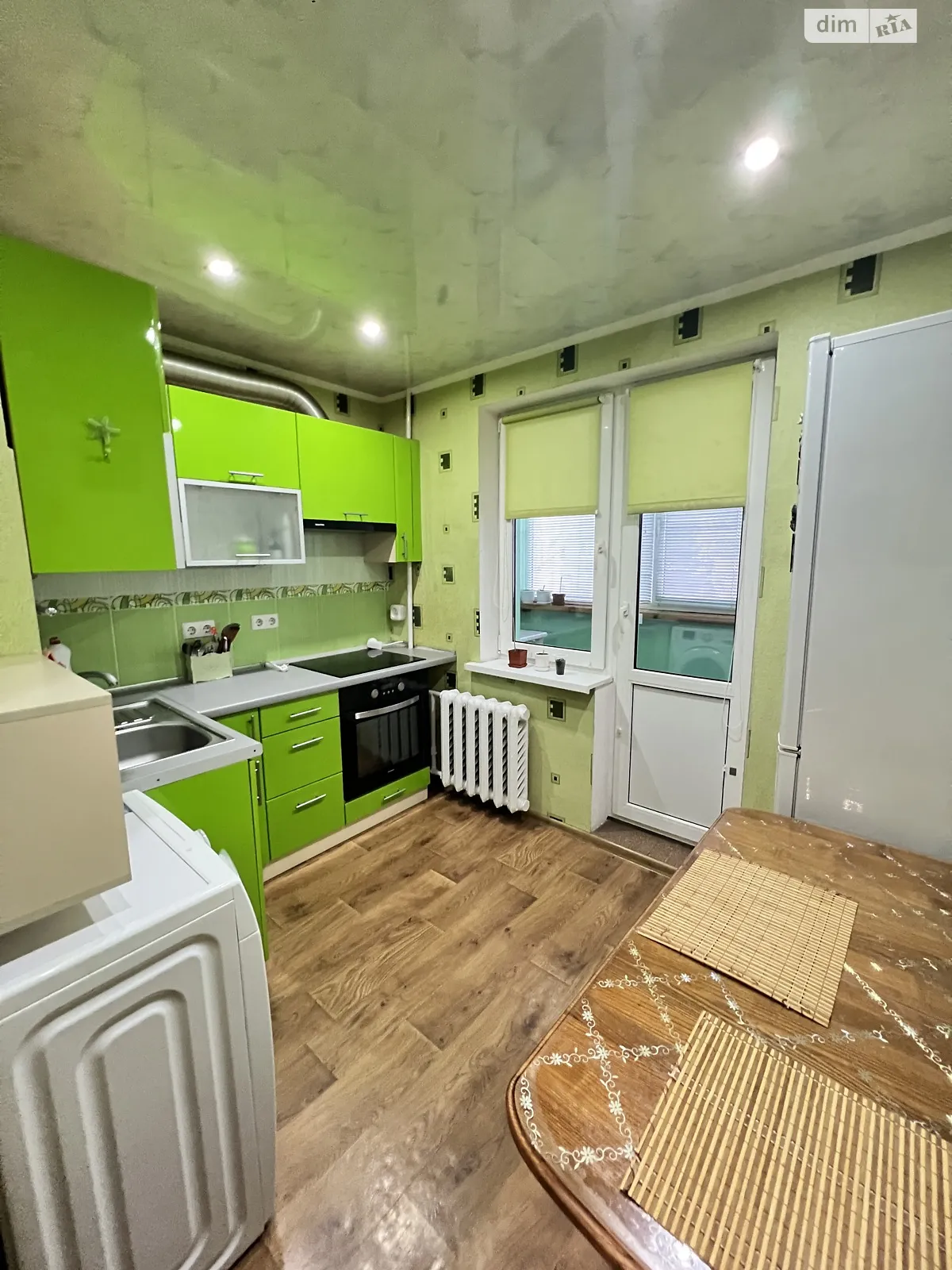 Продается 1-комнатная квартира 35 кв. м в Черкассах, ул. Тараскова, 6 - фото 1