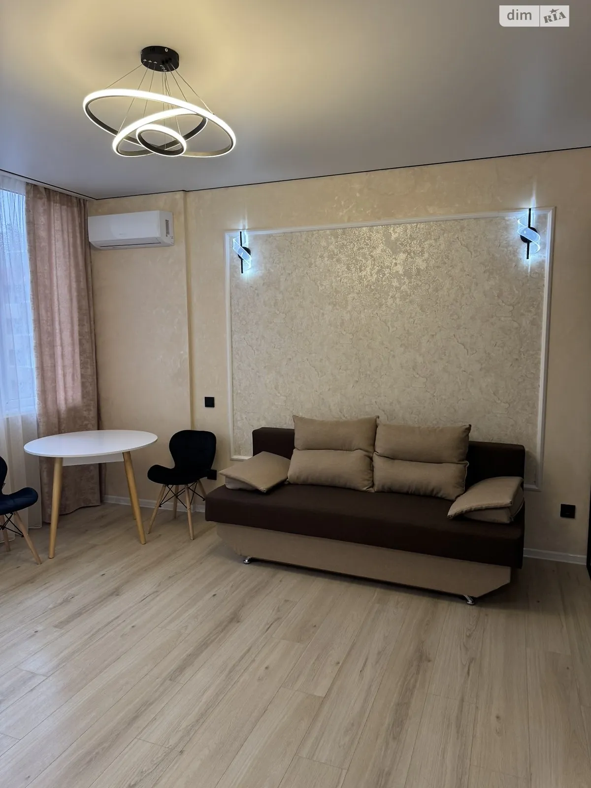 Продается 1-комнатная квартира 33 кв. м в Иличанкае, ул. Паустовского - фото 1