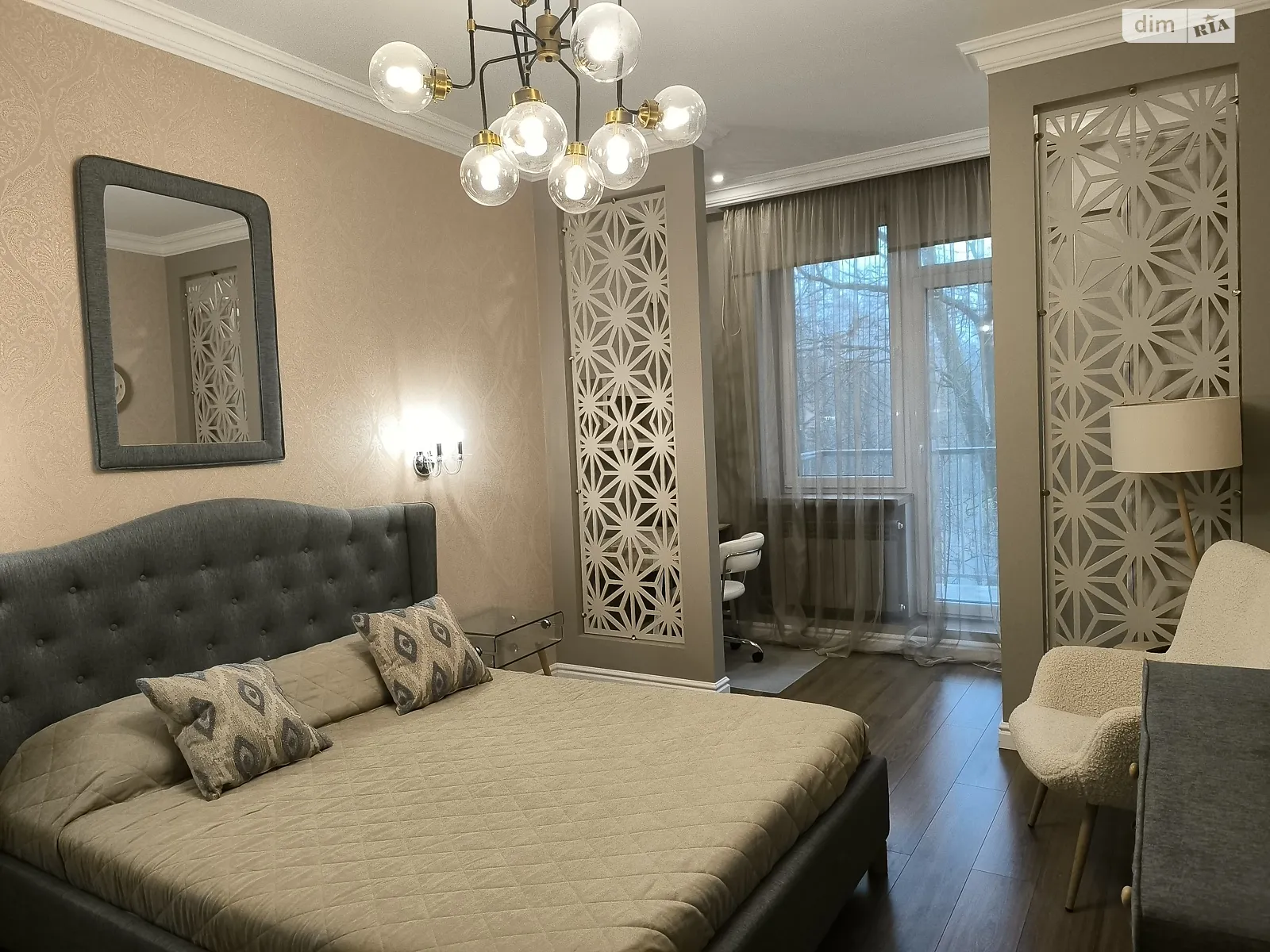 Продается 2-комнатная квартира 56 кв. м в Одессе, просп. Шевченко, 6/6 - фото 1