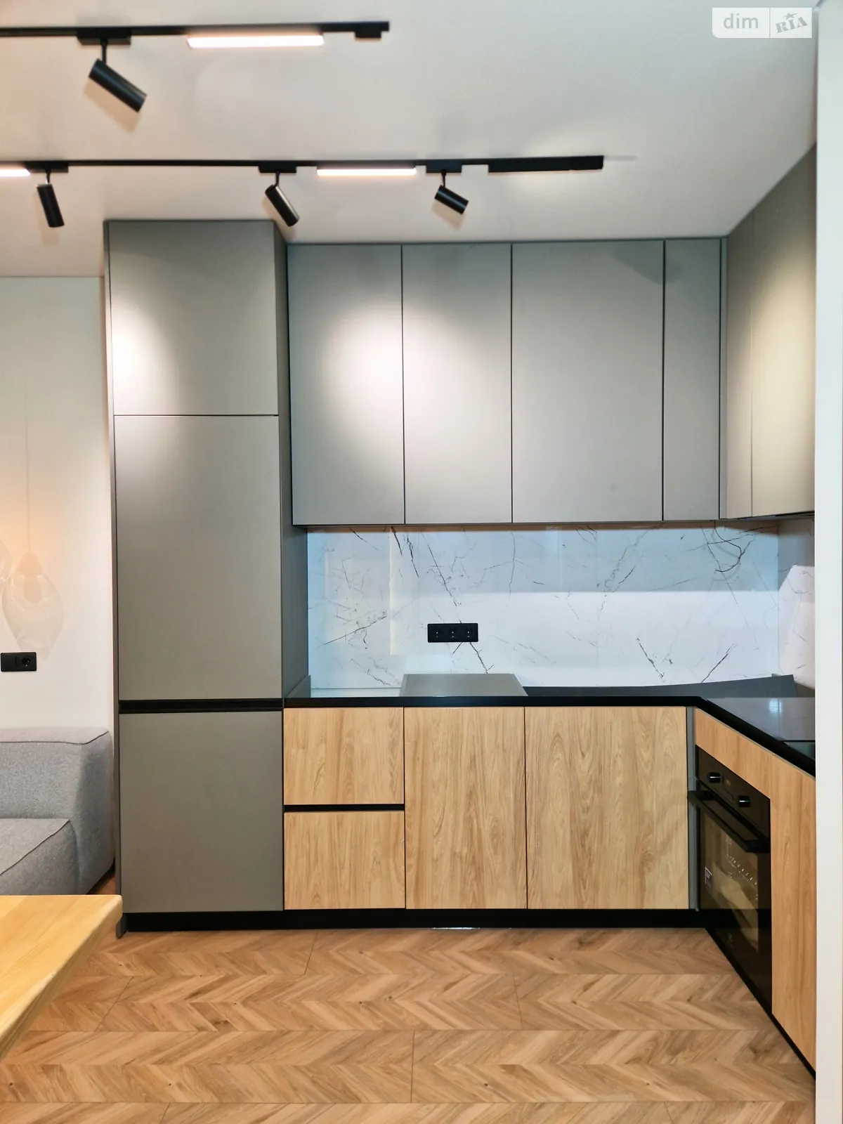 Продається 1-кімнатна квартира 42 кв. м у Києві, вул. Причальна, 10 - фото 1