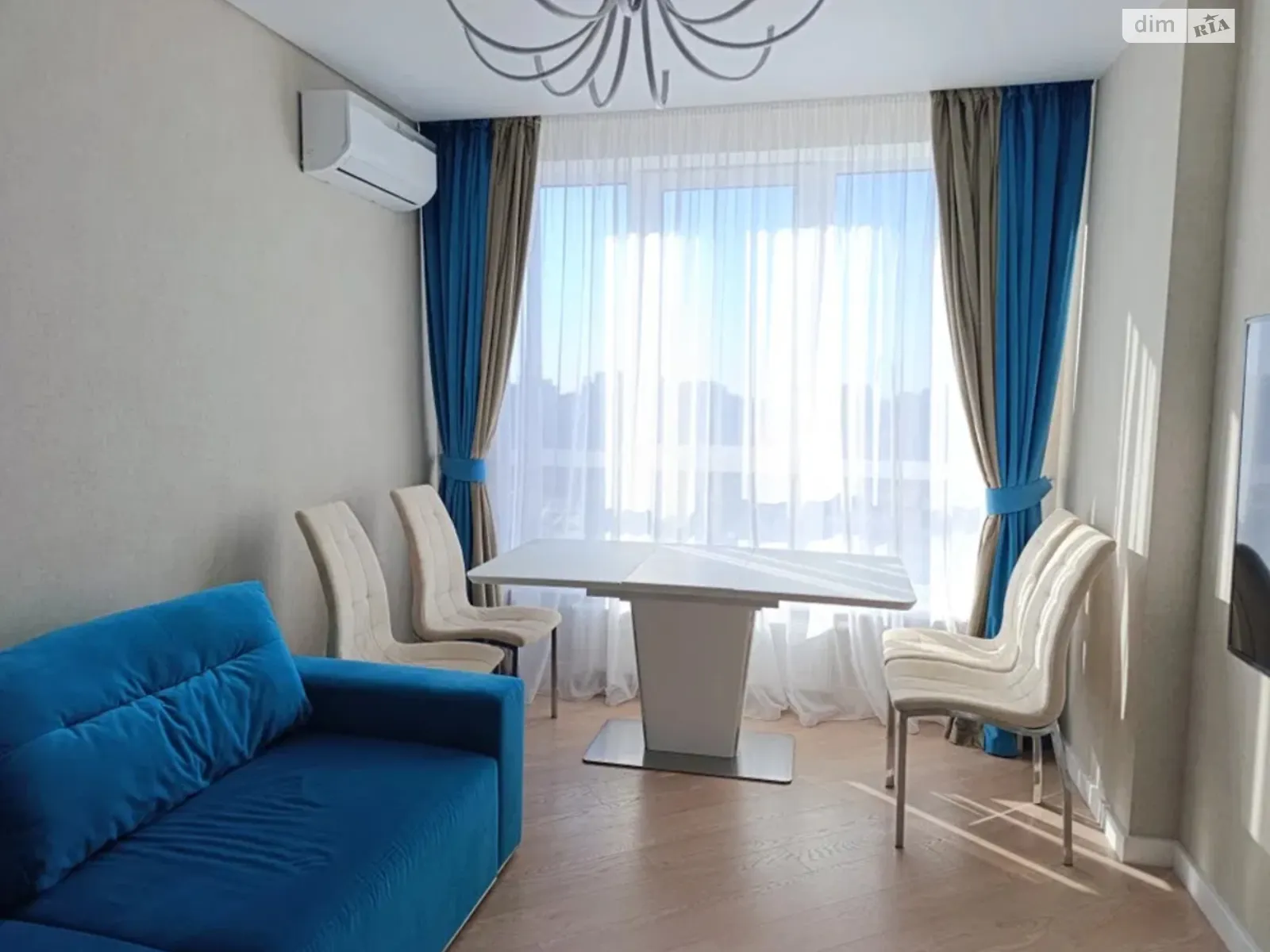 Сдается в аренду 2-комнатная квартира 66 кв. м в Киеве, ул. Семьи Кристеров, 18/6 - фото 1