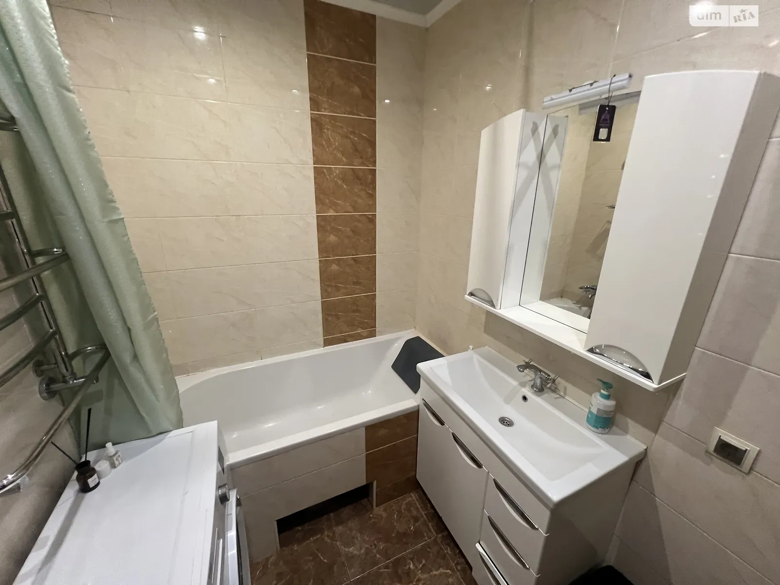 Продается 1-комнатная квартира 41 кв. м в Хмельницком, ул. Институтская, 6А - фото 1