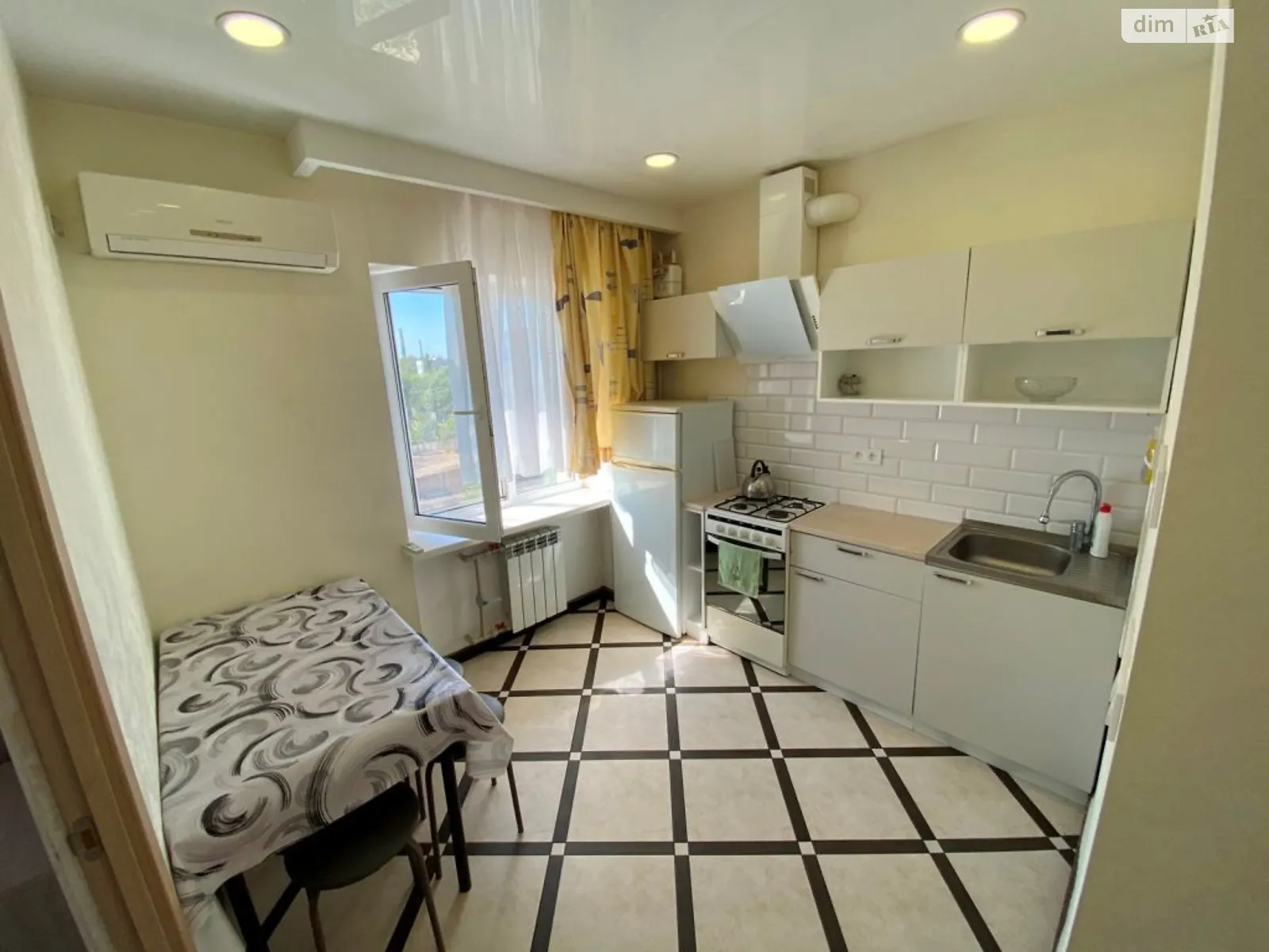 ул. Парковая Ильичевск Черноморск - фото 1