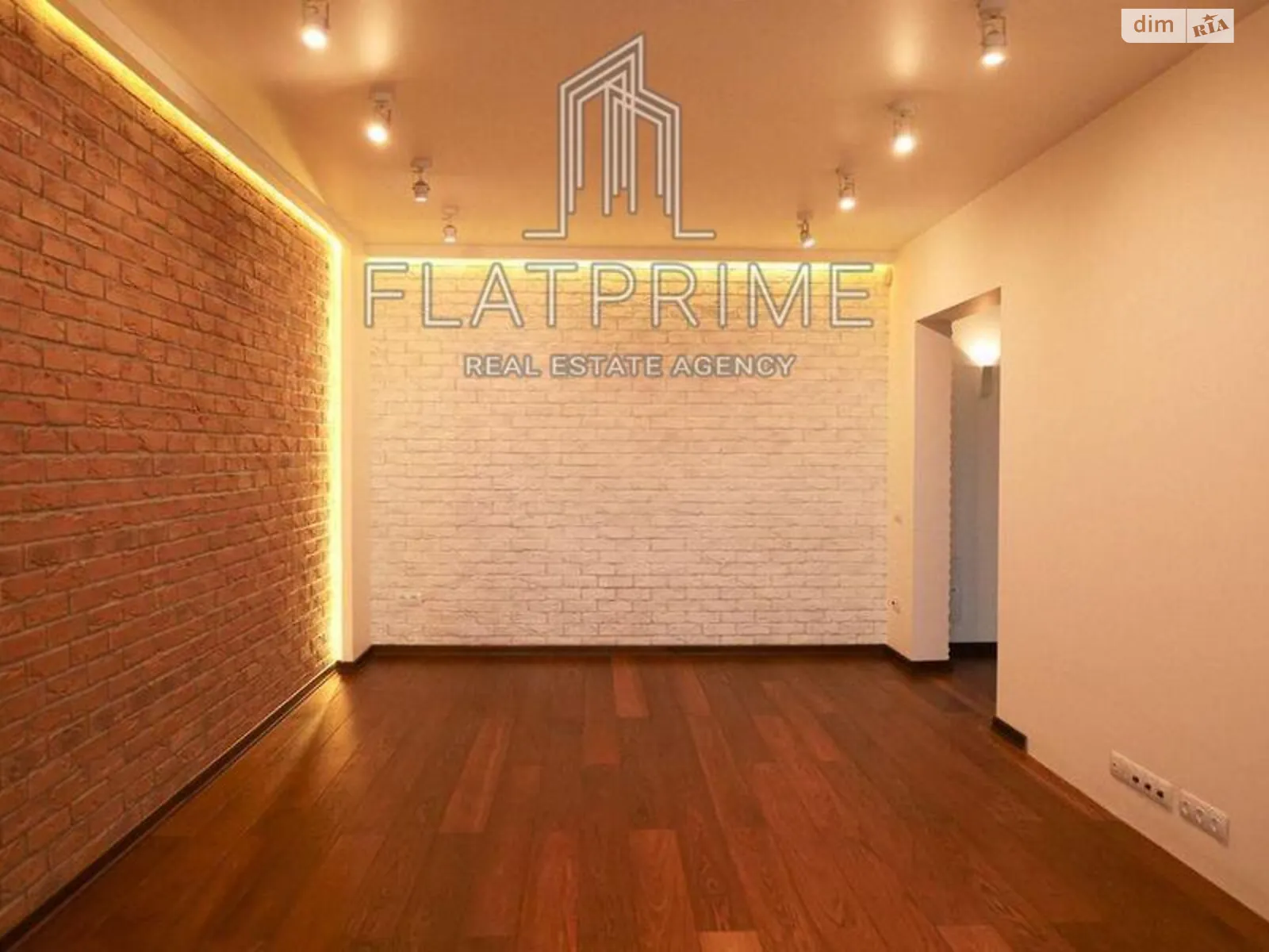 Продается 3-комнатная квартира 88 кв. м в Киеве, ул. Автозаводская, 71 - фото 1