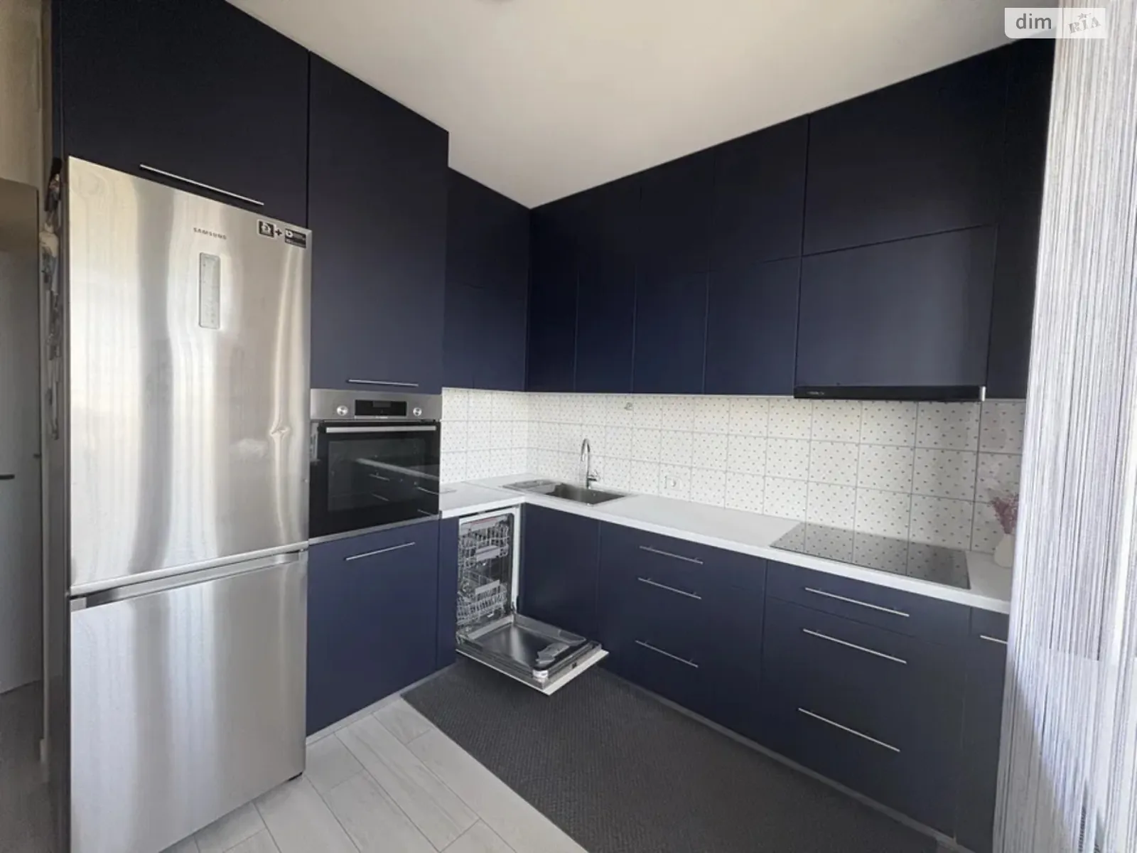 Продается 3-комнатная квартира 72 кв. м в Киеве, цена: 130000 $ - фото 1